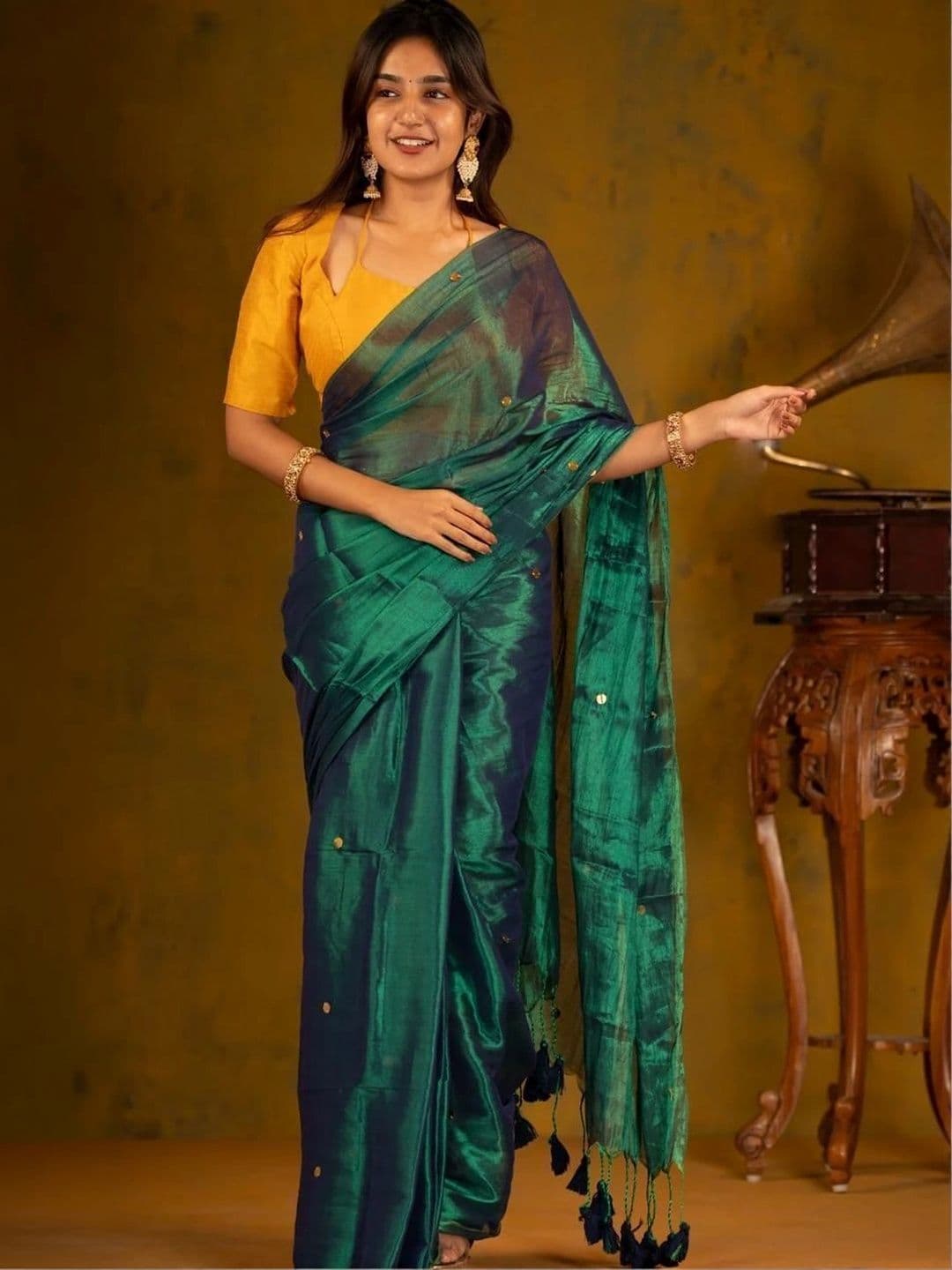 MRITTIKA LOOMS Pure Cotton Saree thumbnail 4