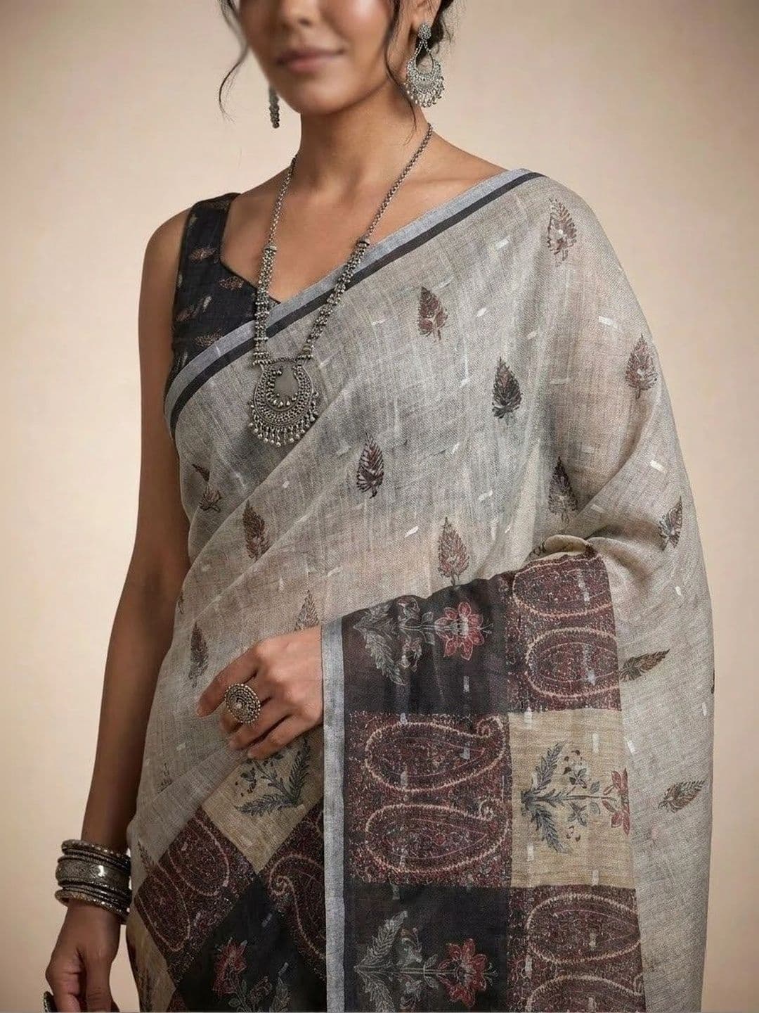 Anouk Paisley Linen Blend Ikat Saree thumbnail 6