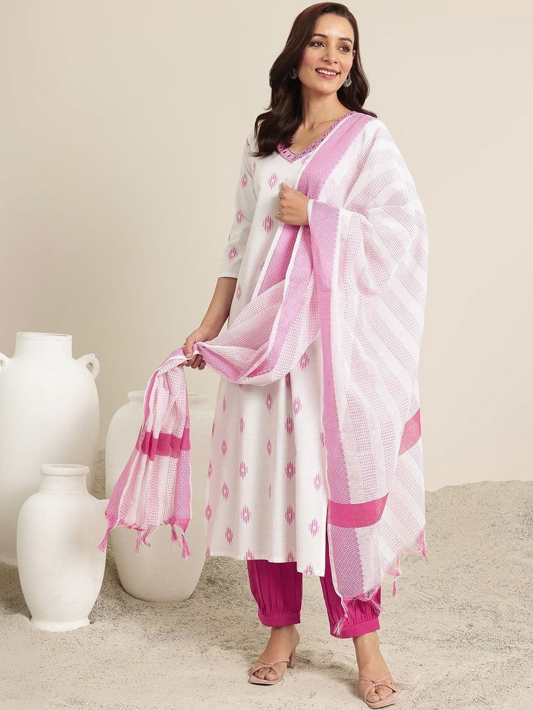 Libas Women Regular Thread Work Kurta with Salwar & With Dupatta thumbnail 3