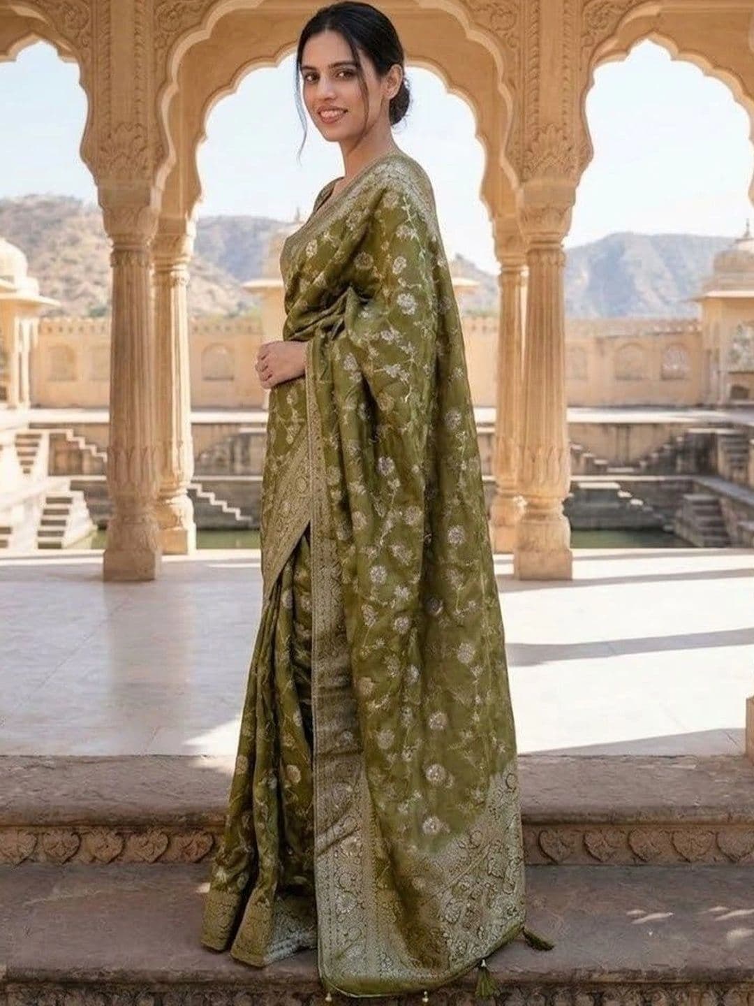 Okom Woven Design Zari Art Silk Banarasi Saree thumbnail 5
