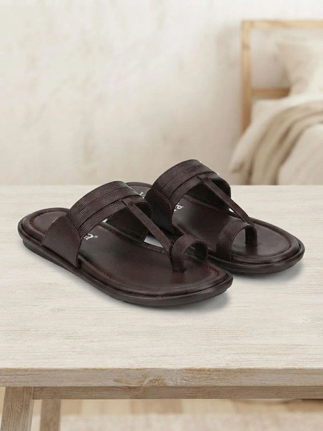 Viora Men Thong Flip-Flops - view 1