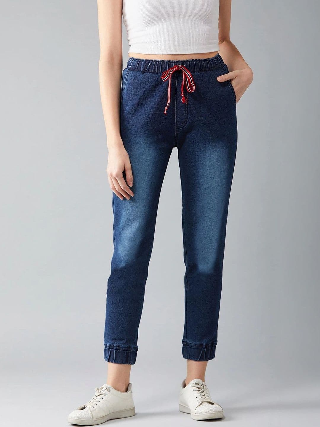 Roadster Women Regular Fit Mid-Rise Low Distress Cuffed Hem Stretchable Jeans - view 1
