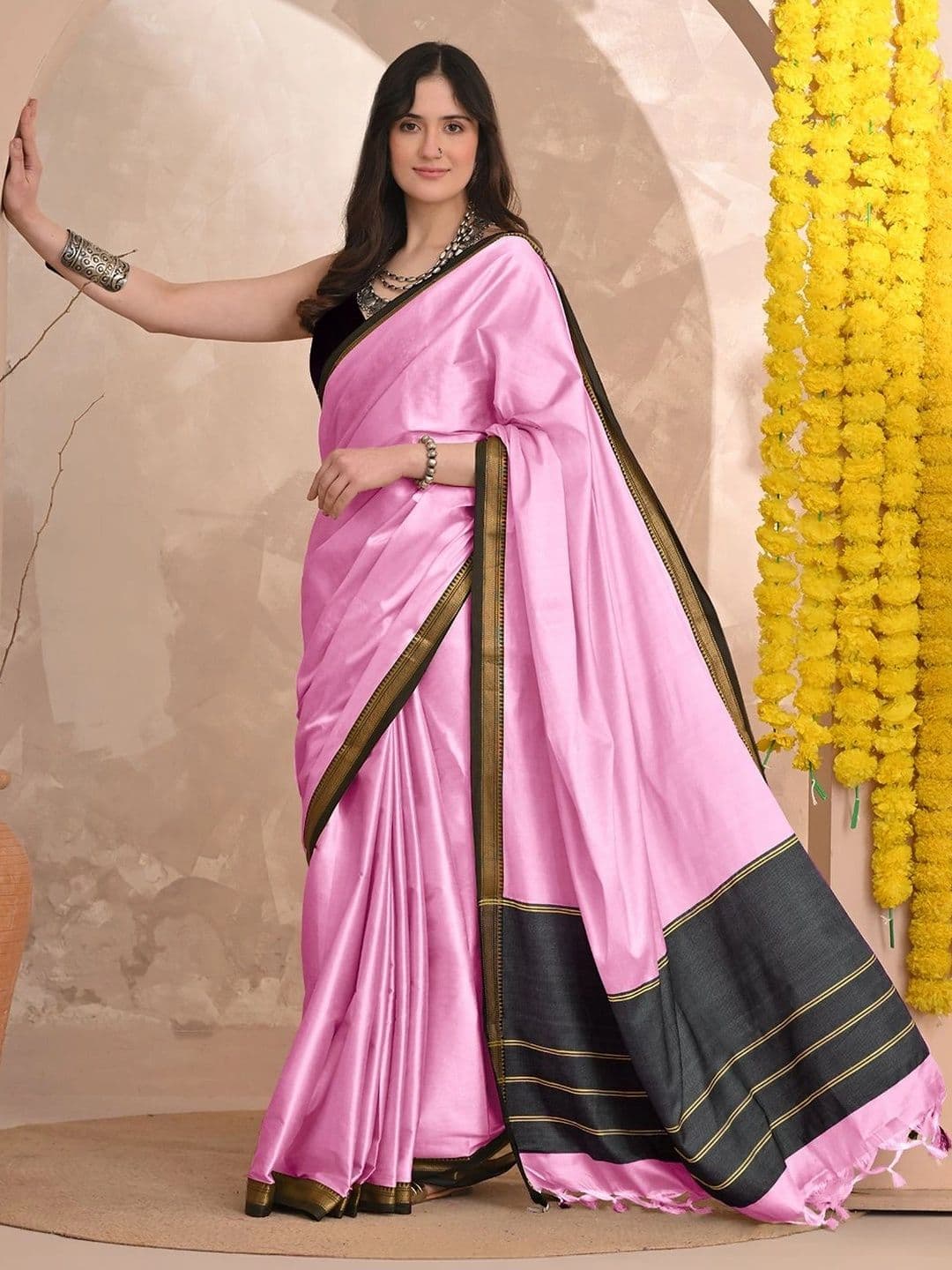 KALINI Striped Zari Designer Gadwal Saree thumbnail 7