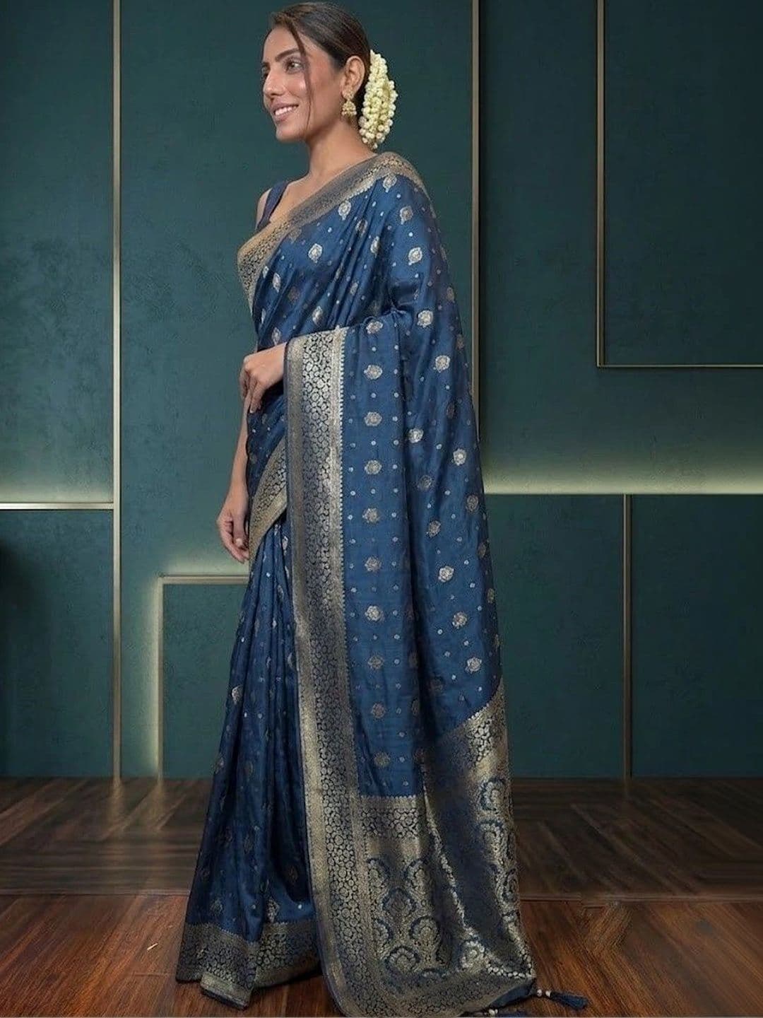 ZARA STAR Woven Design Zari Art Silk Banarasi Saree thumbnail 2