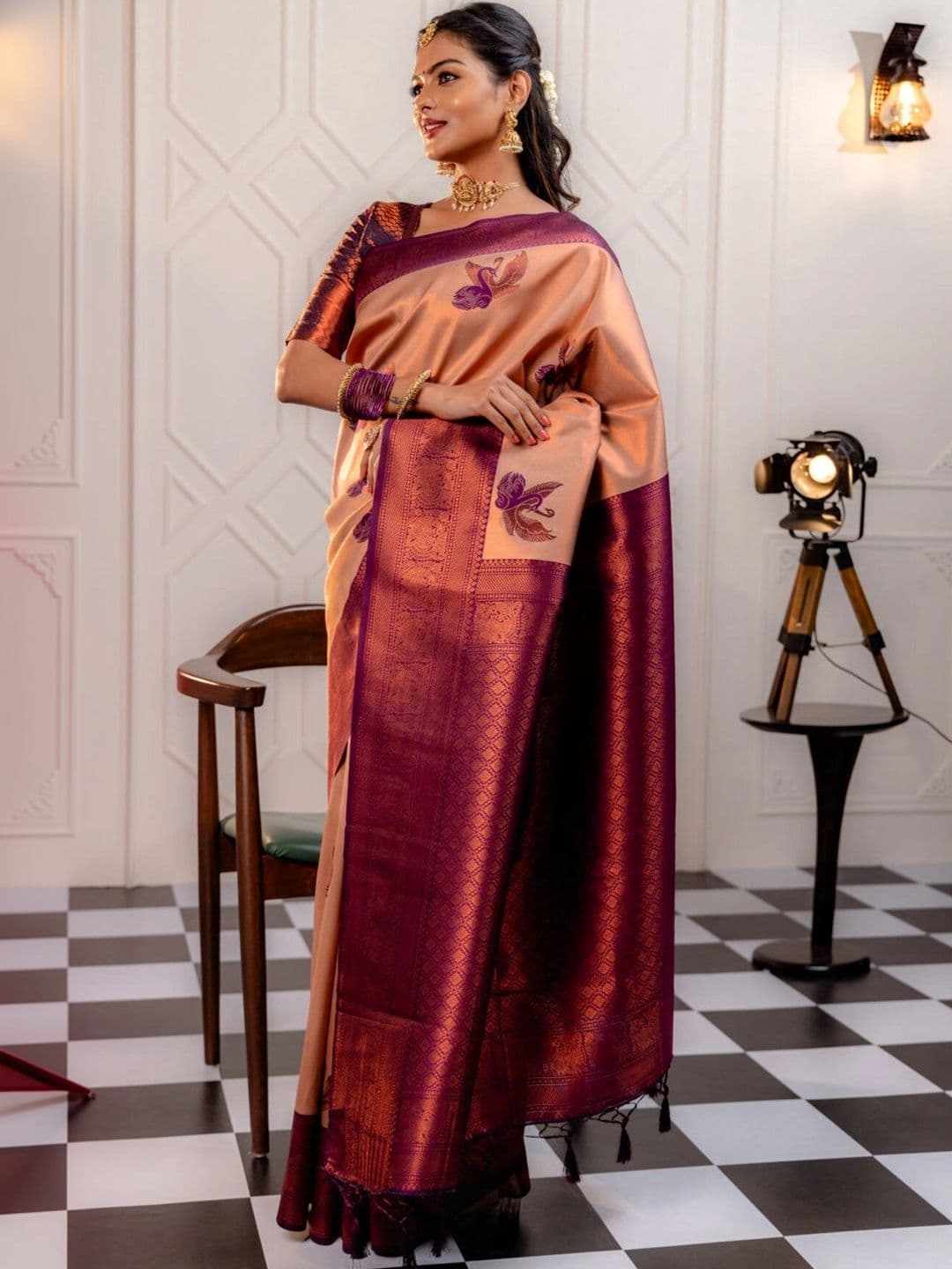 VS MALL Ethnic Motifs Zari Banarasi Saree thumbnail 3