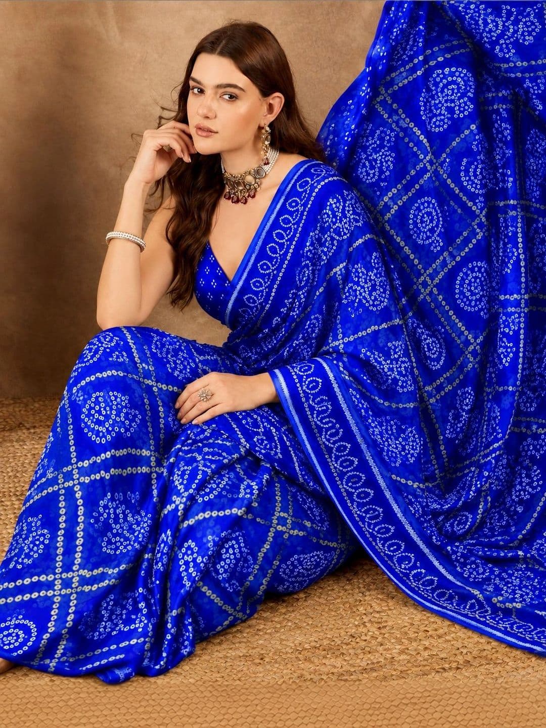 Sitanjali Bandhani Pure Georgette Saree thumbnail 2