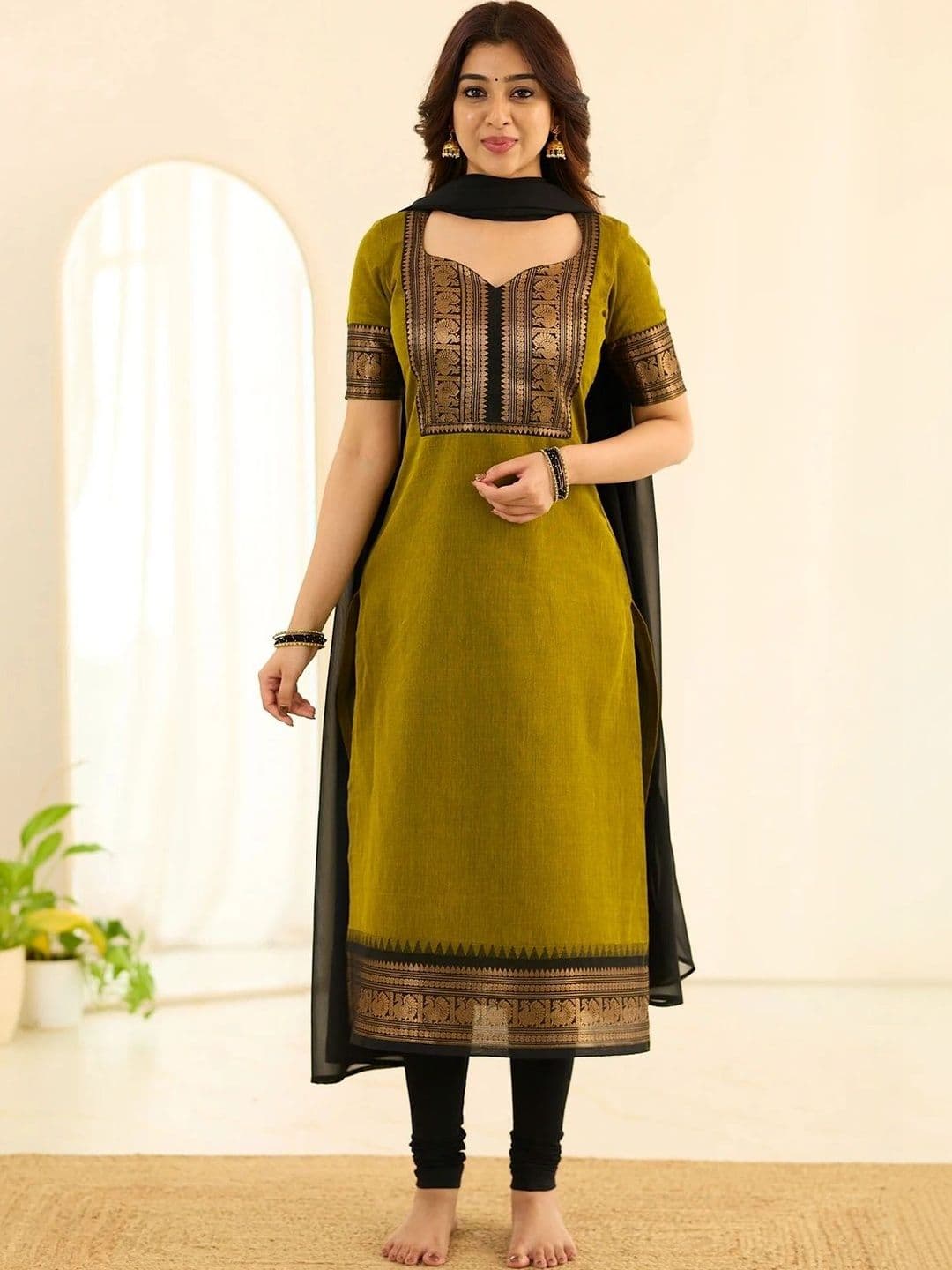 HERE&NOW Women Ethnic Motifs Regular Kurta With Dupatta thumbnail 4