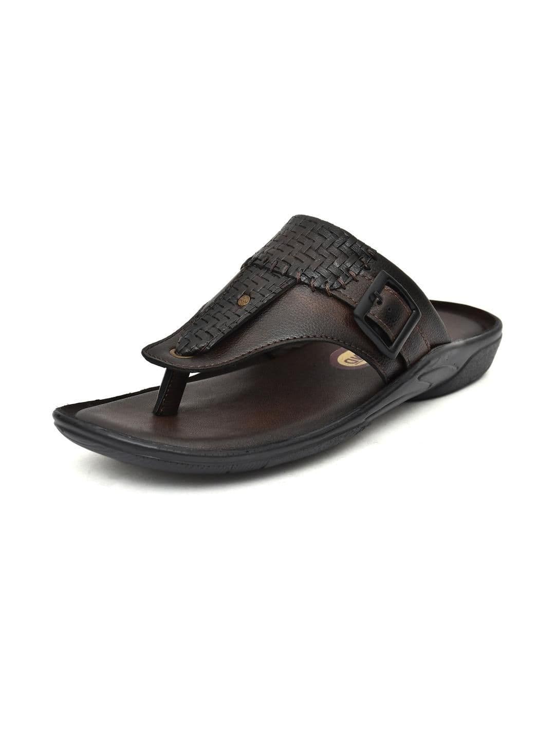 G L Trend Men's Brown Textured Comfort Thong Sandals with Adjustable Strap thumbnail 5