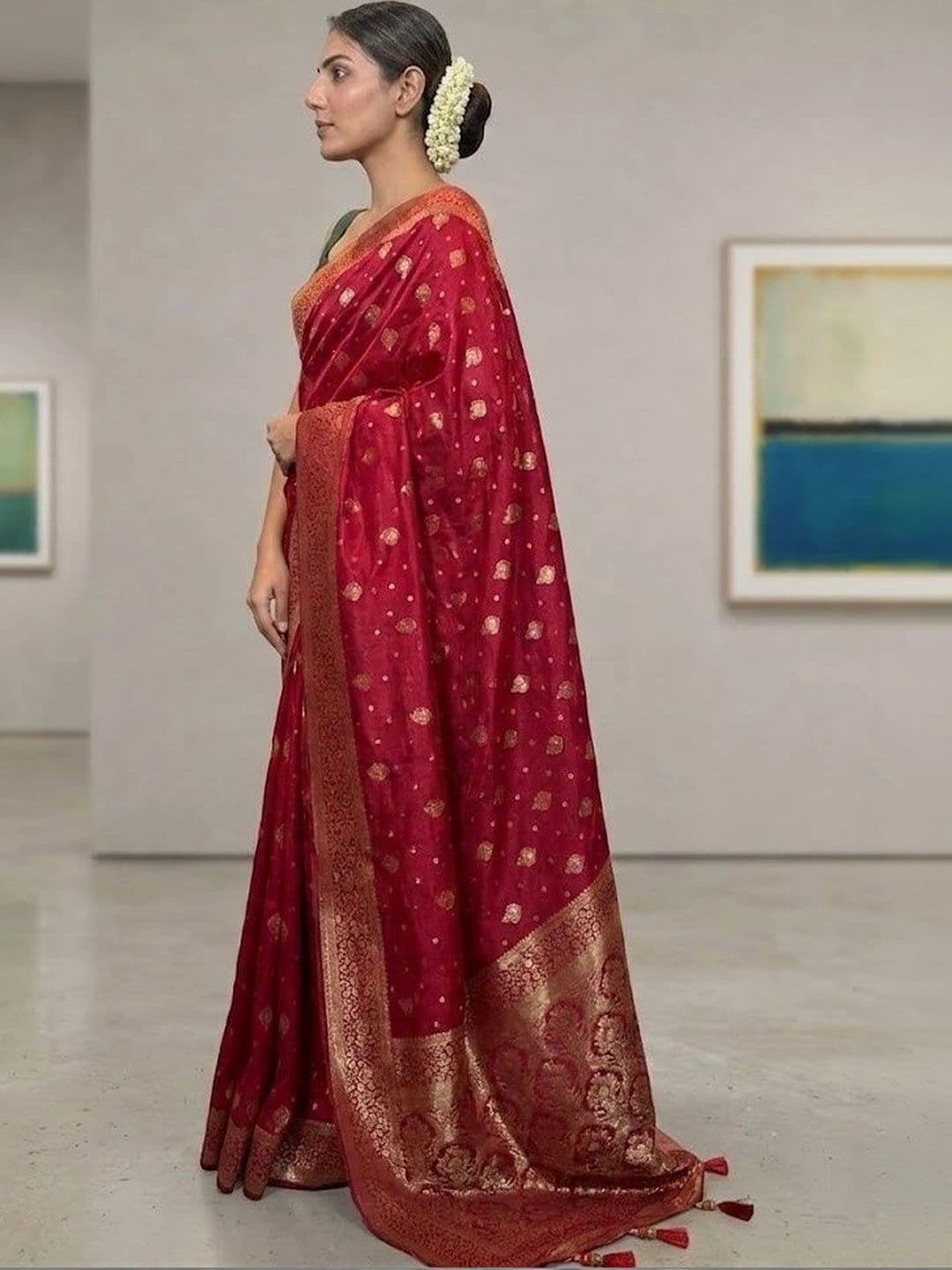 VelvetHue Woven Design Zari Art Silk Banarasi Saree thumbnail 2