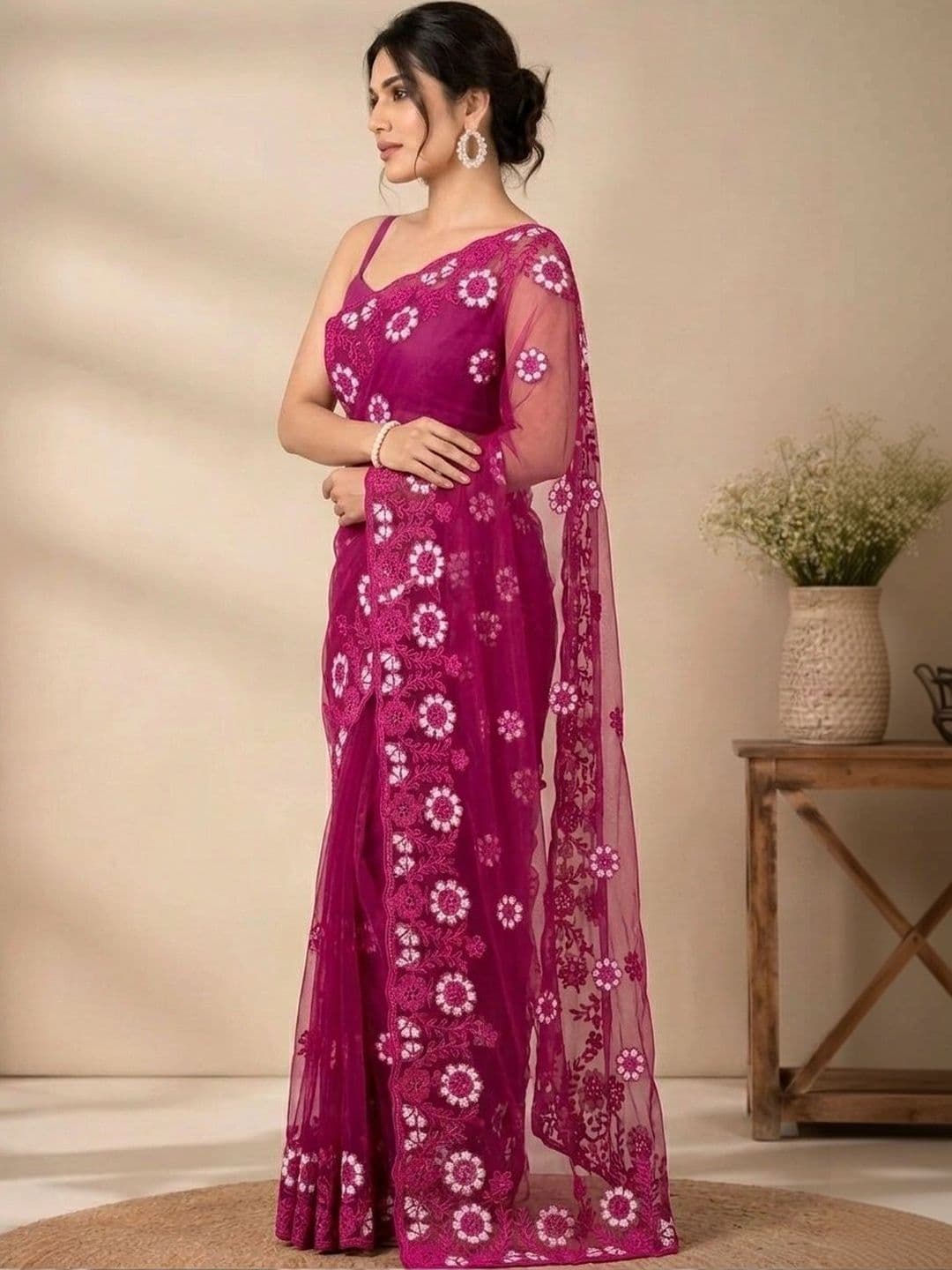 akhodalkrp Floral Embroidered Net Saree thumbnail 4