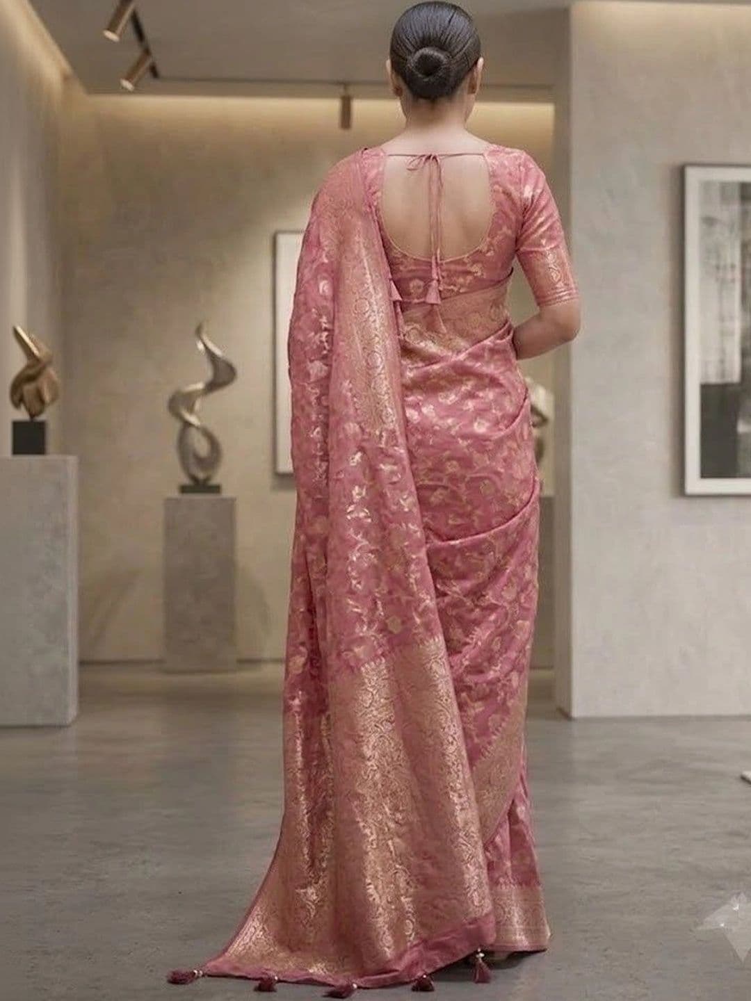 7Eleven Fashion Woven Design Zari Art Silk Banarasi Saree thumbnail 4