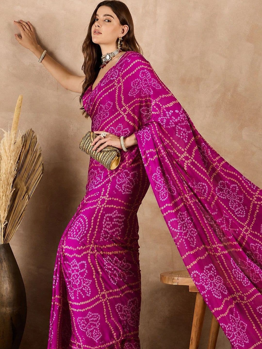Sanwariya Silk Bandhani Pure Georgette Saree thumbnail 2