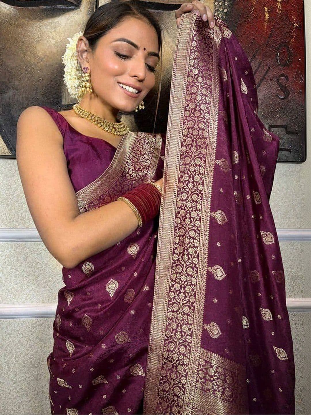 ZARA STAR Woven Design Zari Art Silk Banarasi Saree thumbnail 2