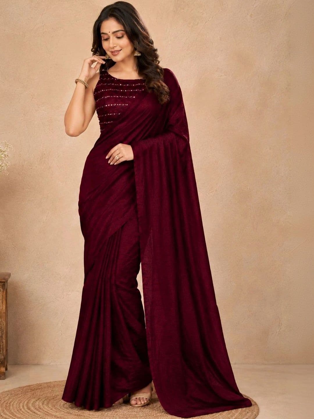 VRAGI Sequinned Saree thumbnail 2