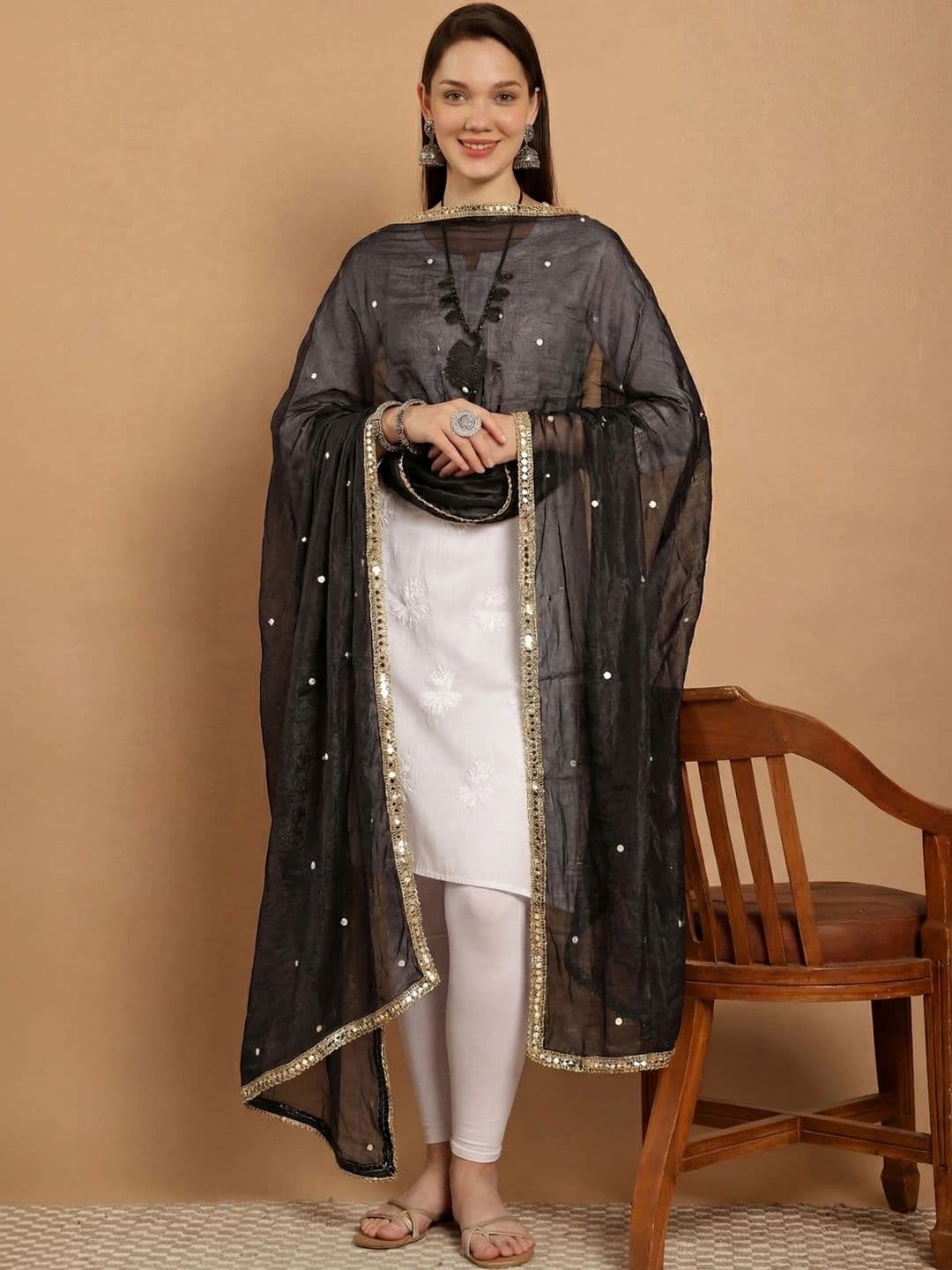 KALINI Dupatta with Mirror Work - view 1