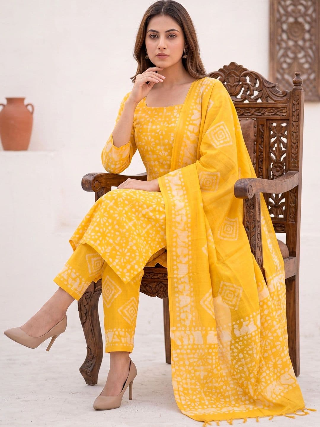 Mollika Printed Unstitched Dress Material thumbnail 2