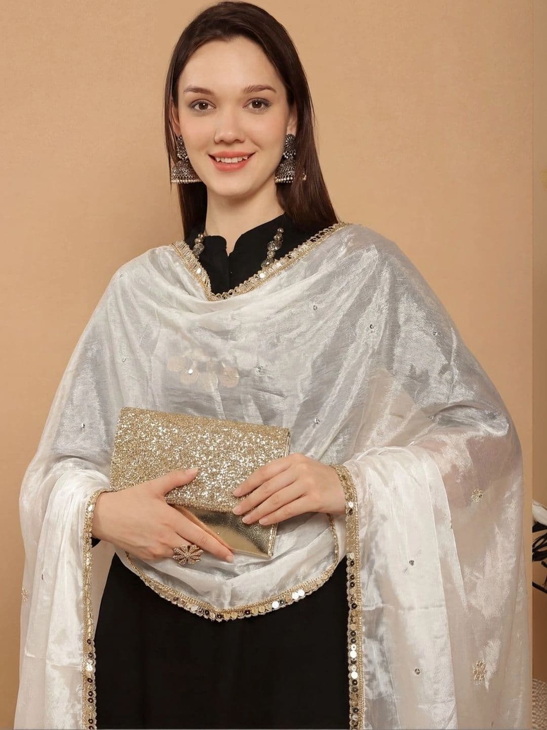 KALINI Dupatta with Sequinned thumbnail 4