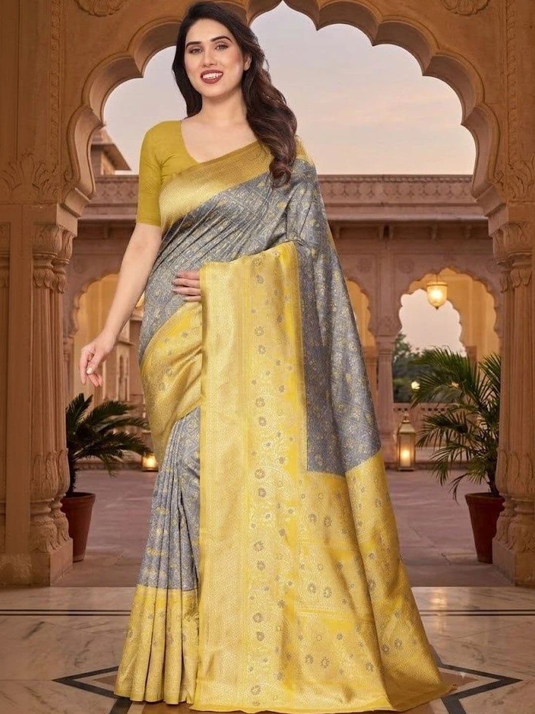THE AQUARIUS Woven Design Zari Art Silk Banarasi Saree - view 1