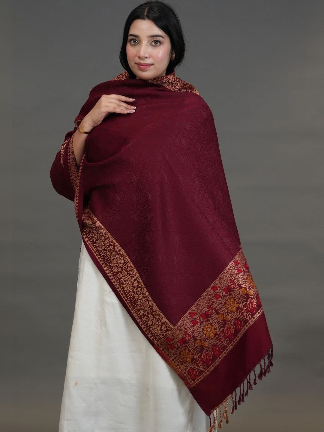S.T. Women Floral Woven Design Acrylic Shawl thumbnail 5