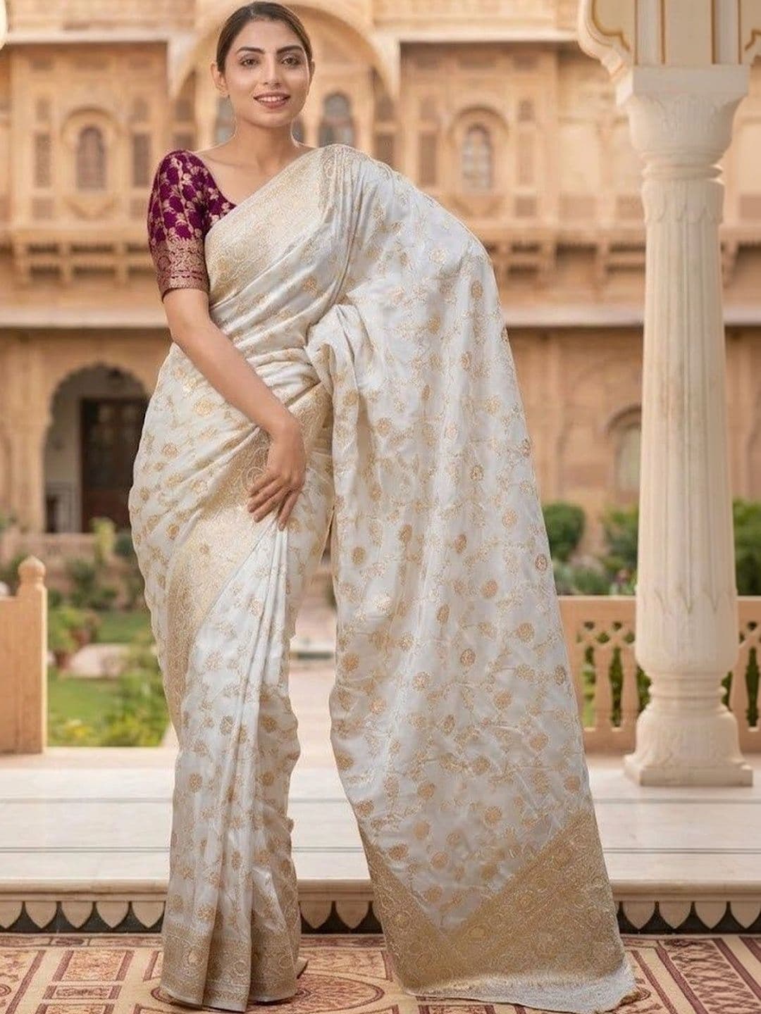 YASHASVI FASHION Woven Design Zari Art Silk Banarasi Saree - view 1