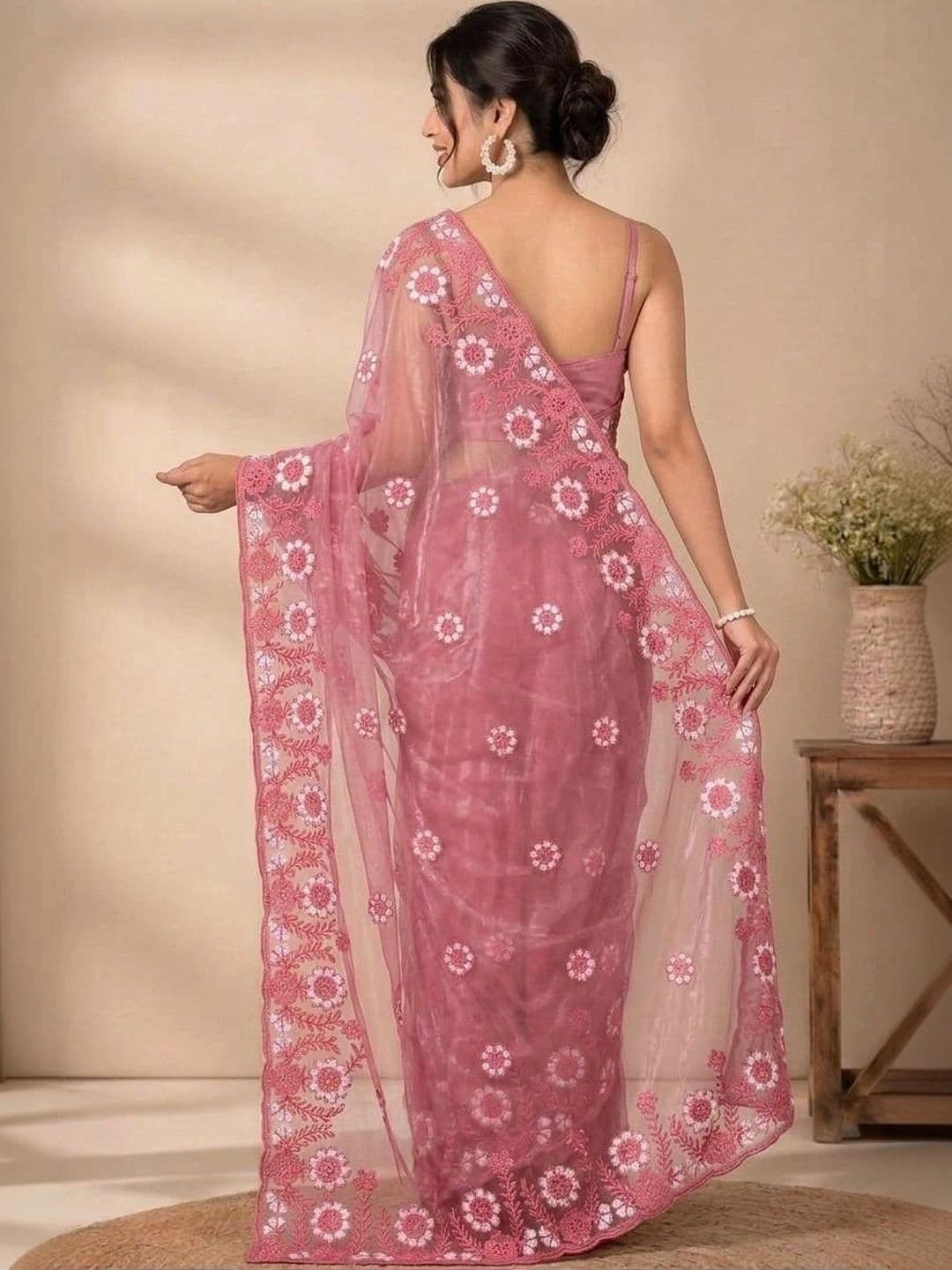 akhodalkrp Floral Embroidered Net Saree thumbnail 2