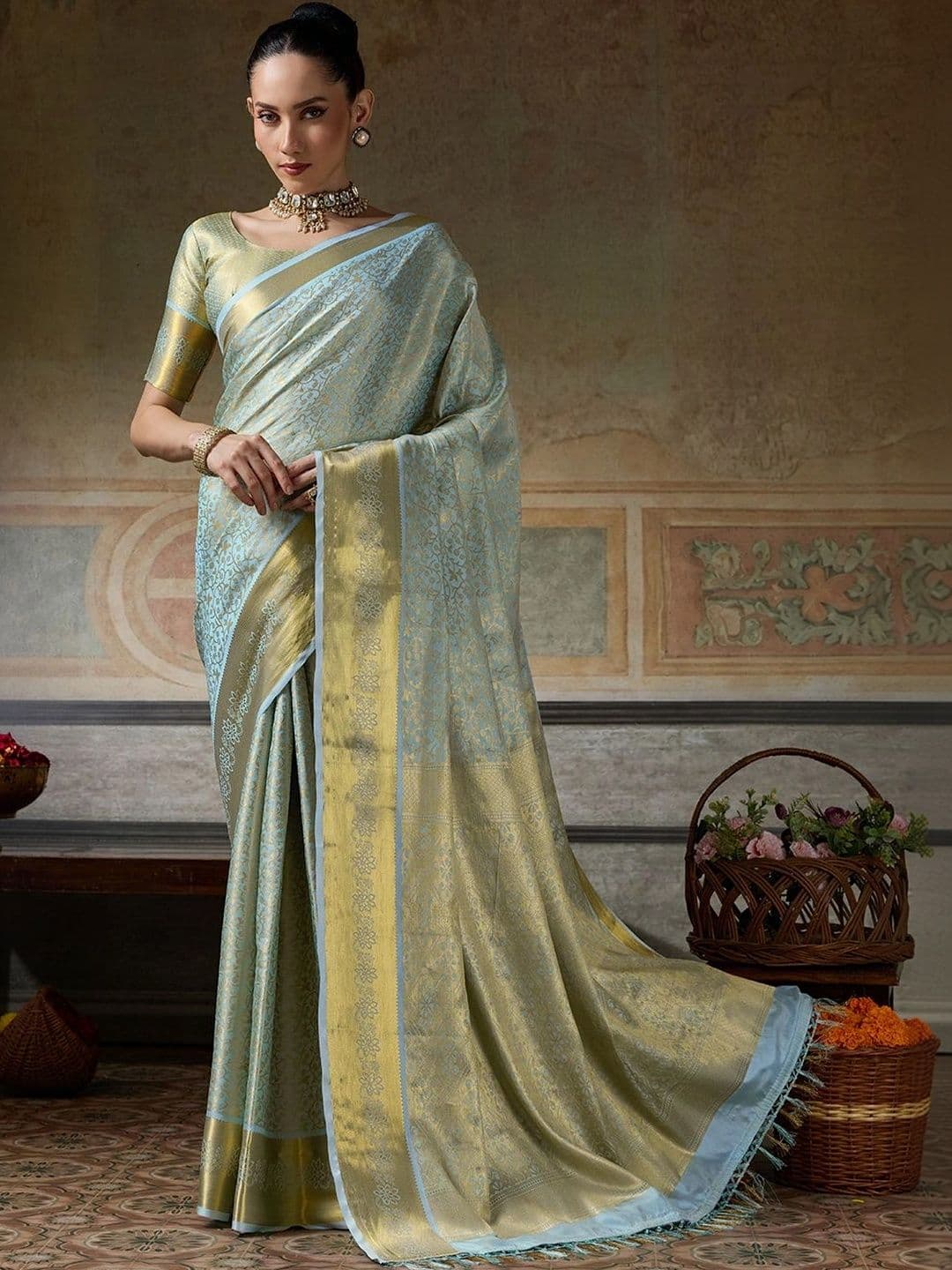 Sutriti Woven Design Zari Silk Blend Designer Banarasi Saree - view 1