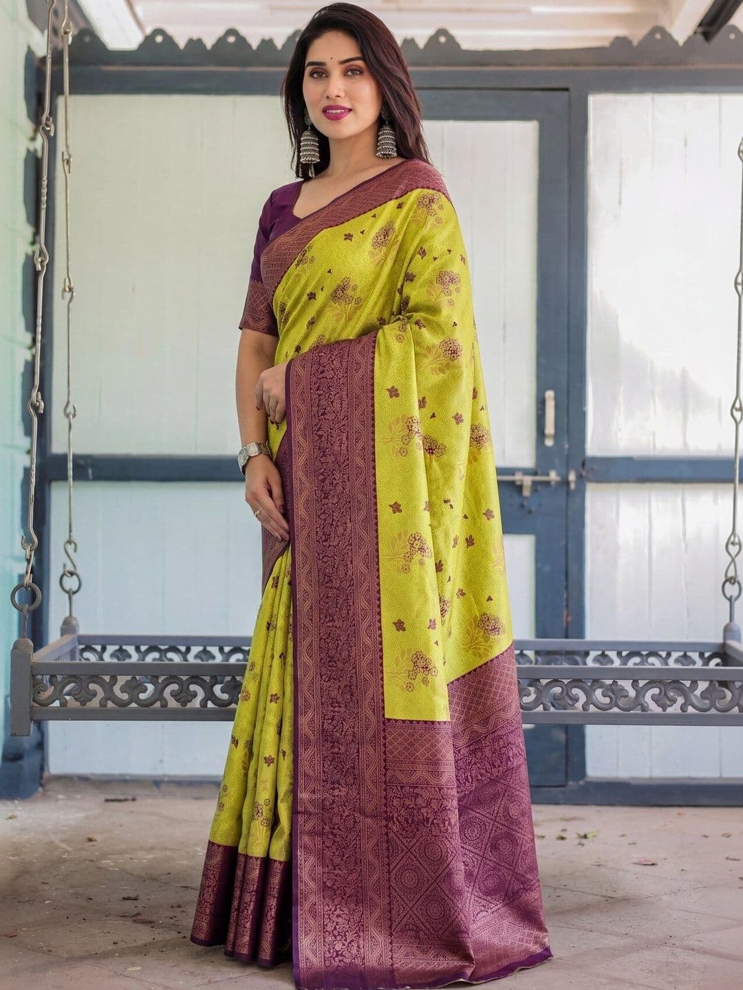 VS MALL Ethnic Motifs Zari Banarasi Saree thumbnail 4