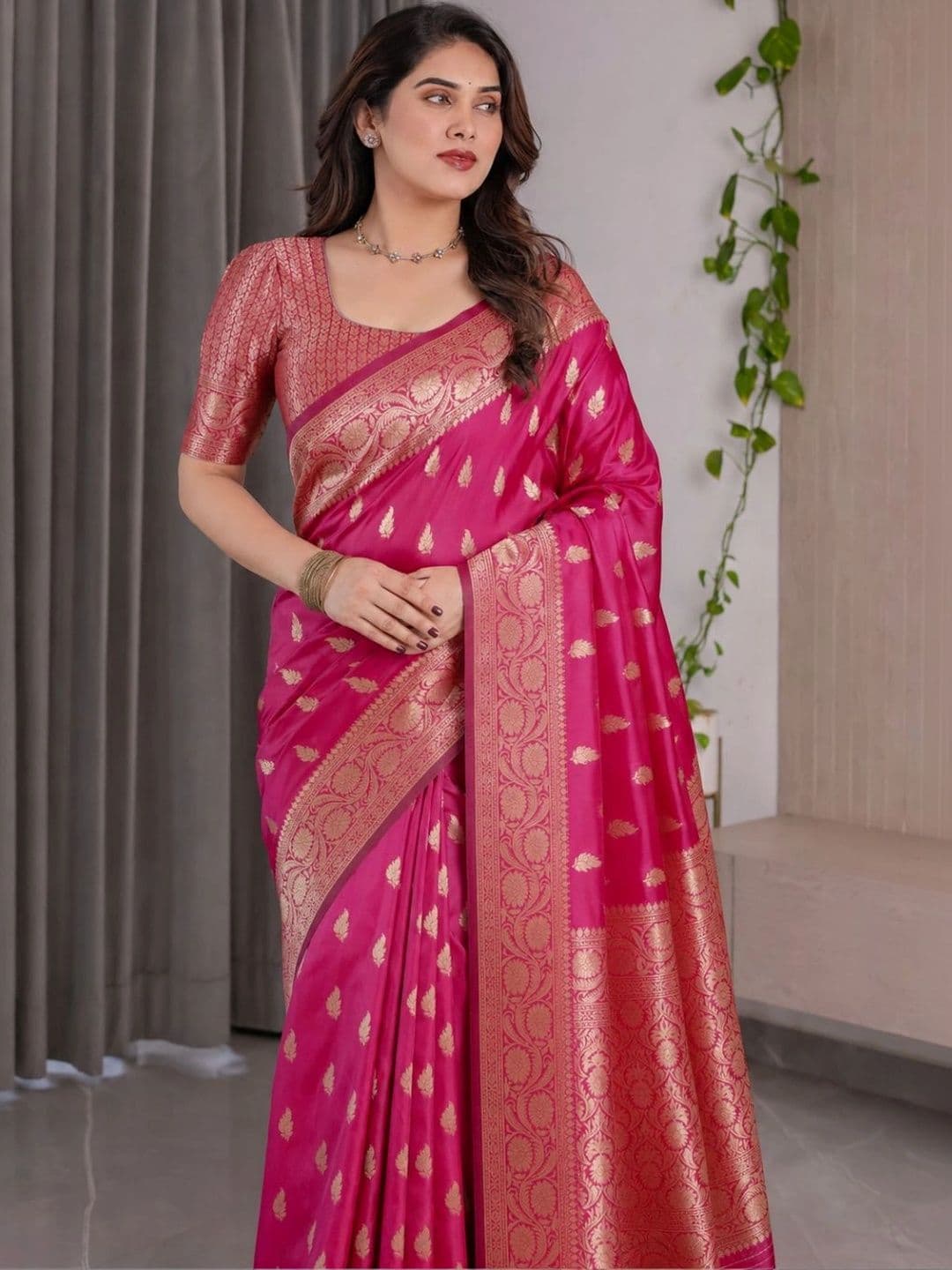 IKSHARA Zari Art Silk Banarasi Saree thumbnail 5
