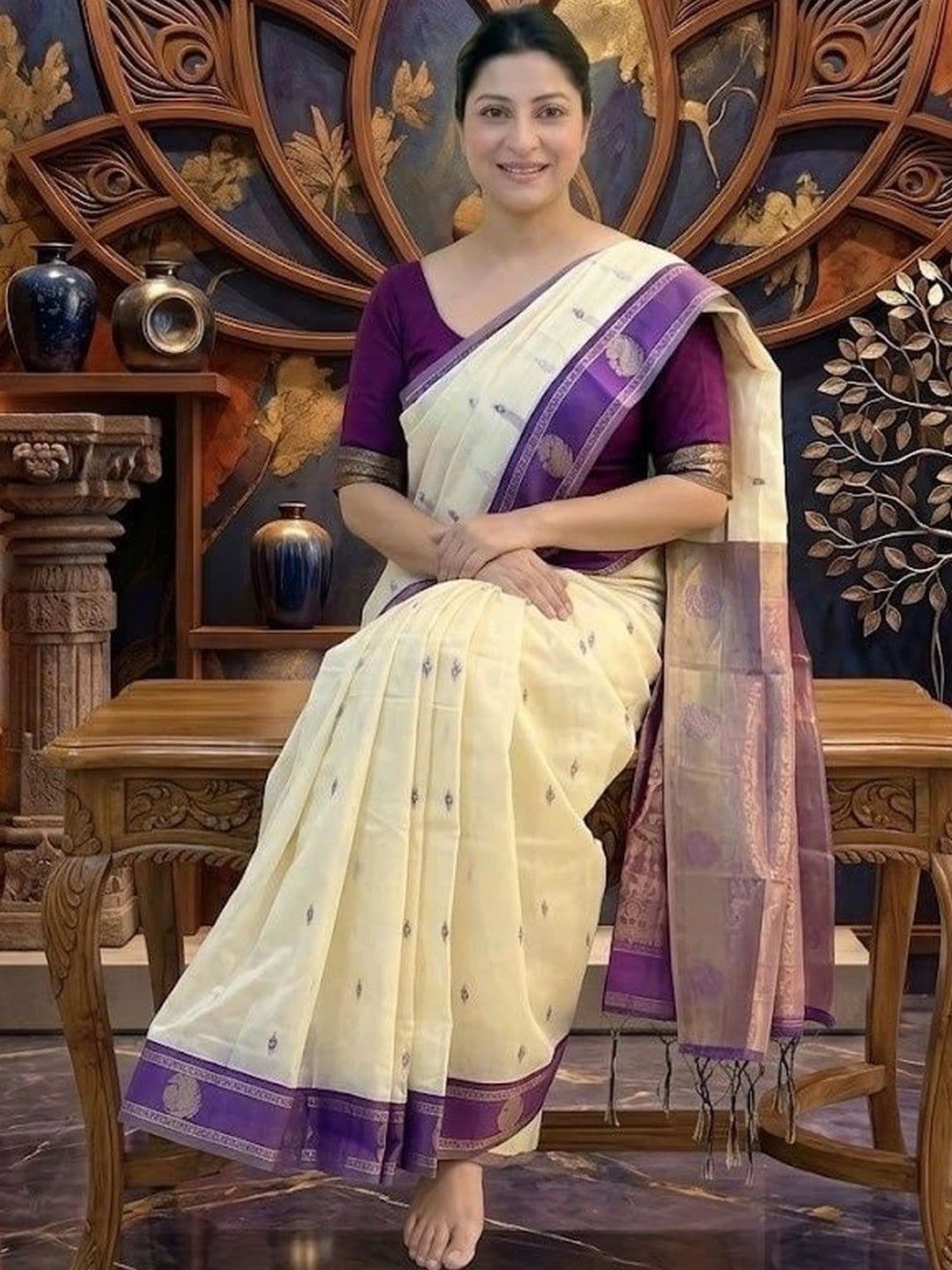 clotheva Woven Design Zari Art Silk Banarasi Saree thumbnail 7