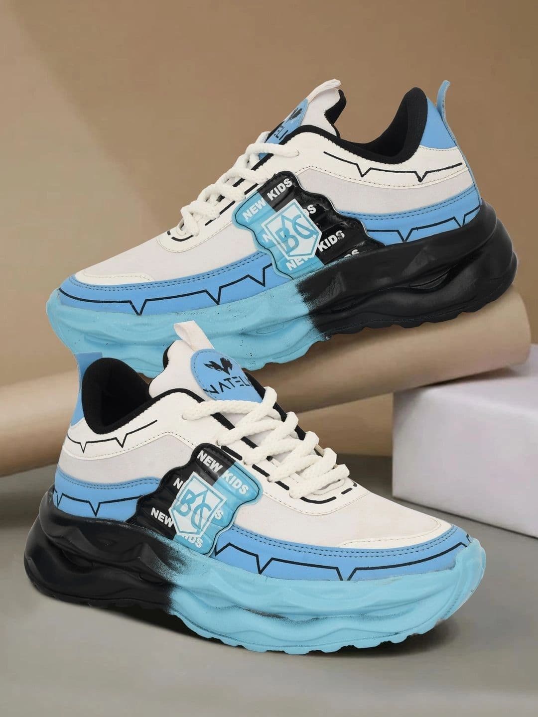 VATELIO Men Running Shoes - view 1
