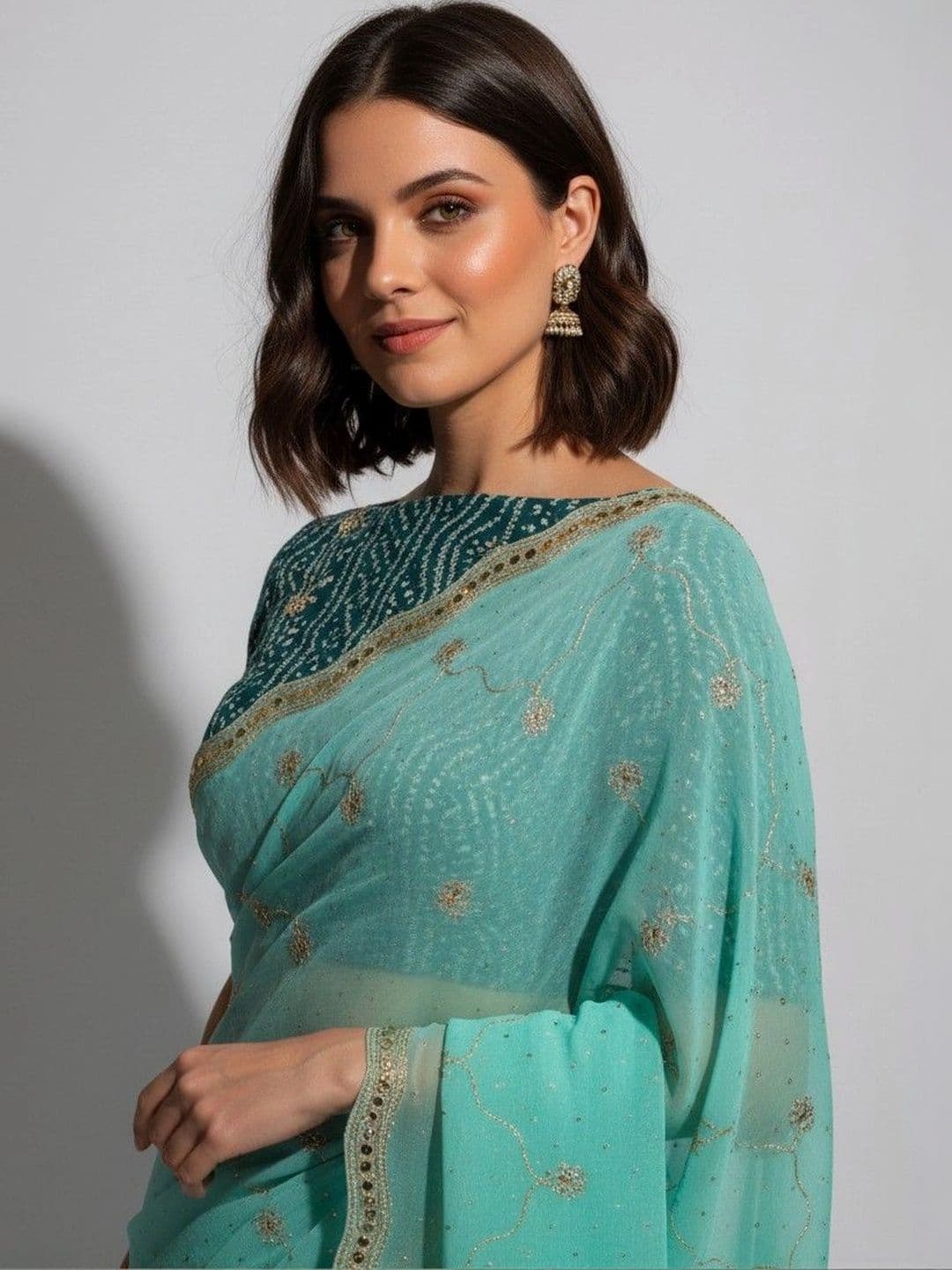 SmileyFashion Floral Zari Poly Georgette Saree thumbnail 3