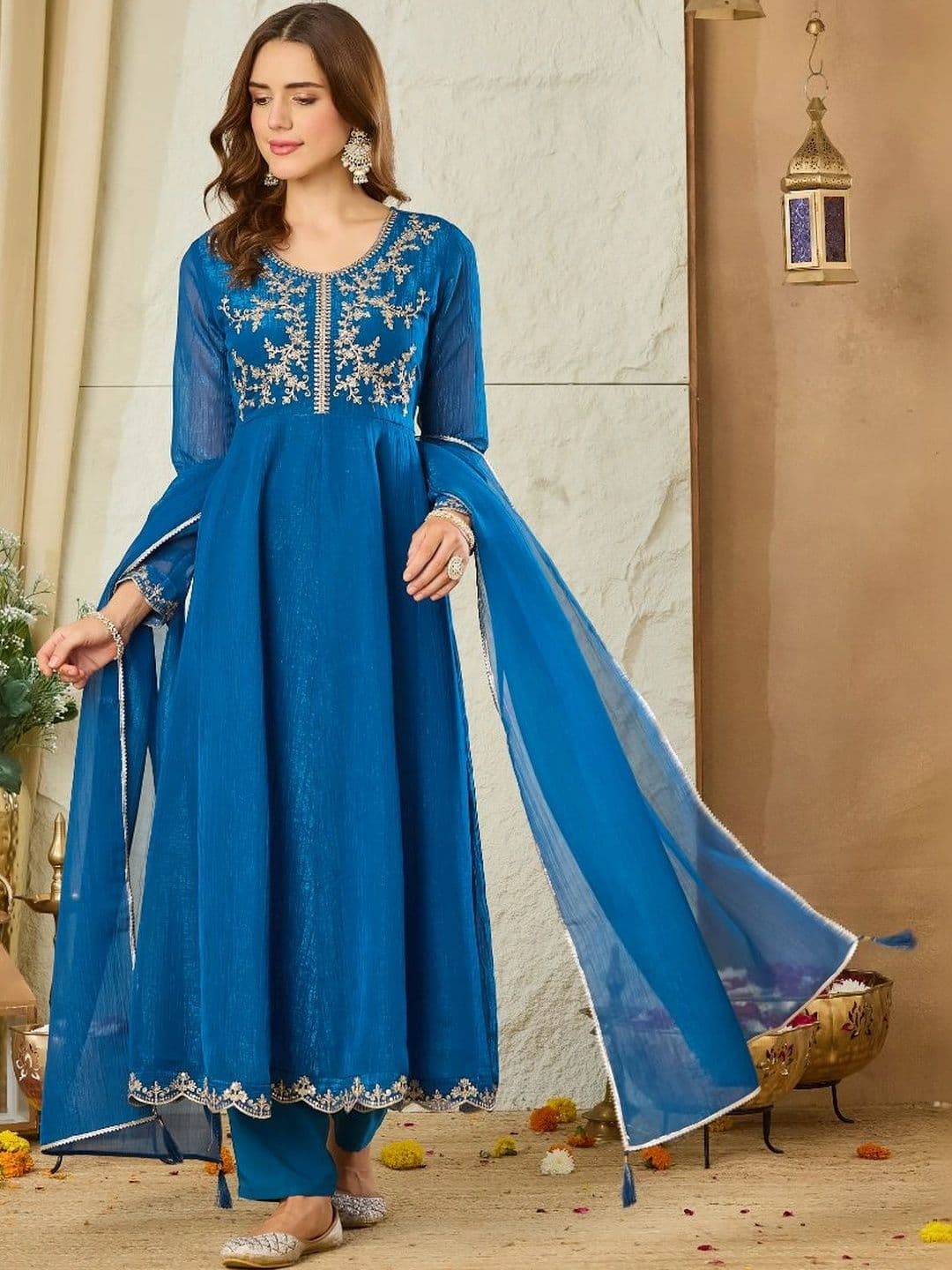 MOKOSH Women Ethnic Motifs Embroidered Empire Thread Work Pure Silk Kurta with Trousers & With Dupatta - view 1