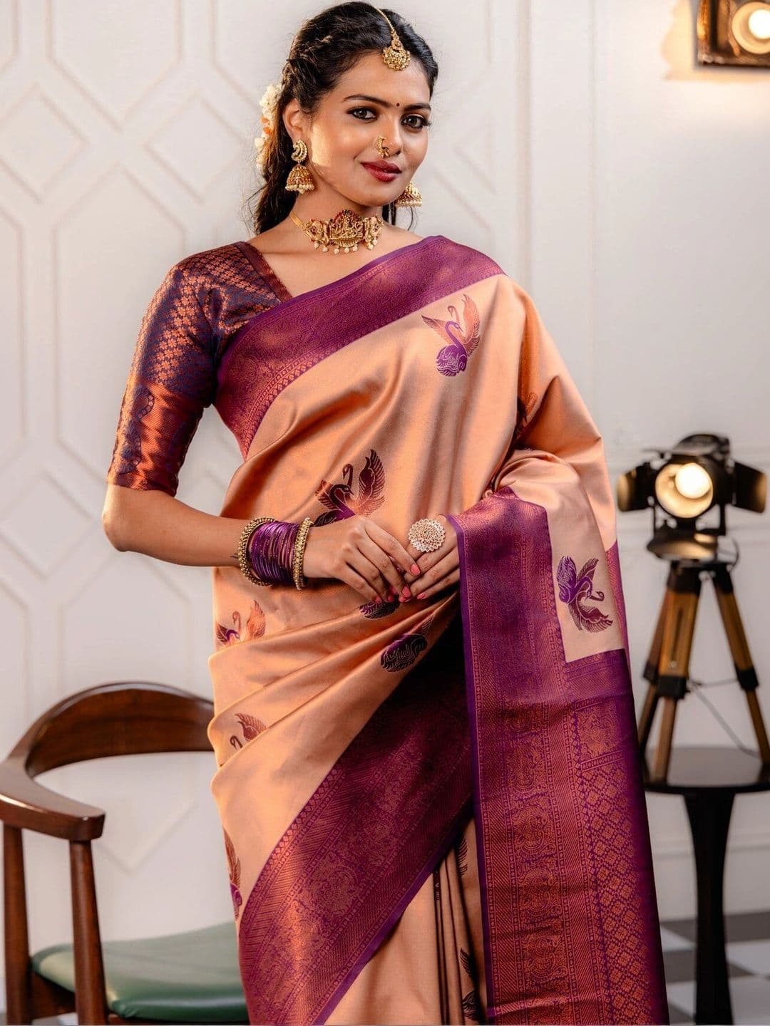 VS MALL Ethnic Motifs Zari Banarasi Saree thumbnail 4