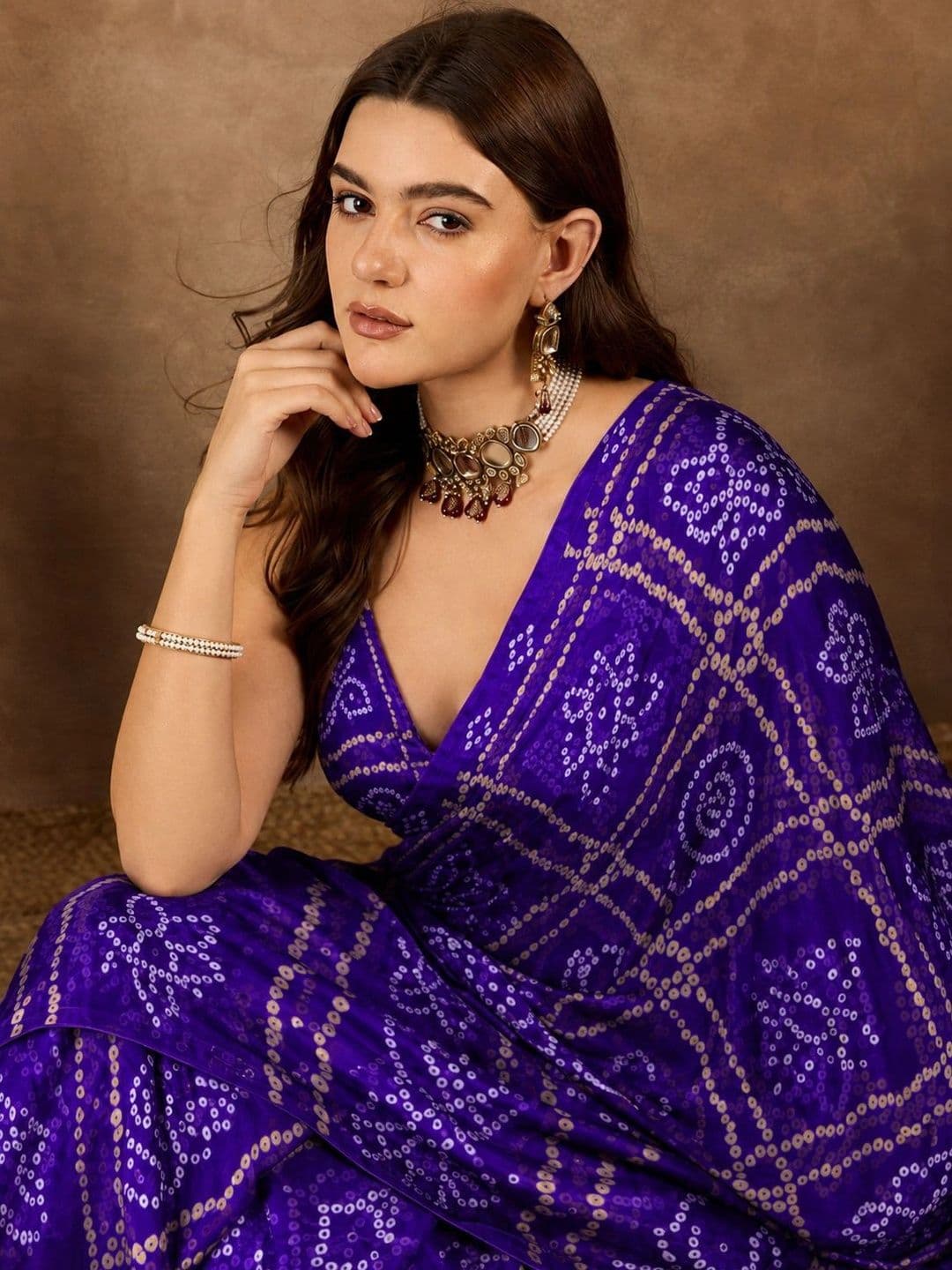 Sitanjali Bandhani Pure Georgette Saree thumbnail 5