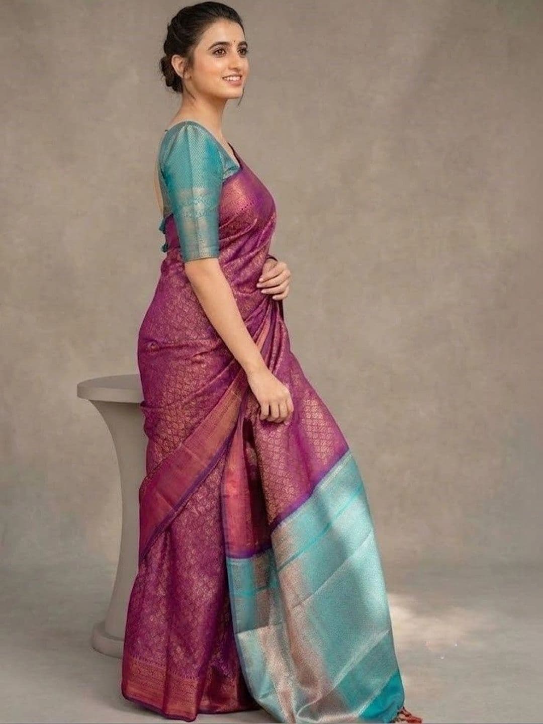 ZARA STAR Woven Design Zari Art Silk Banarasi Saree thumbnail 2