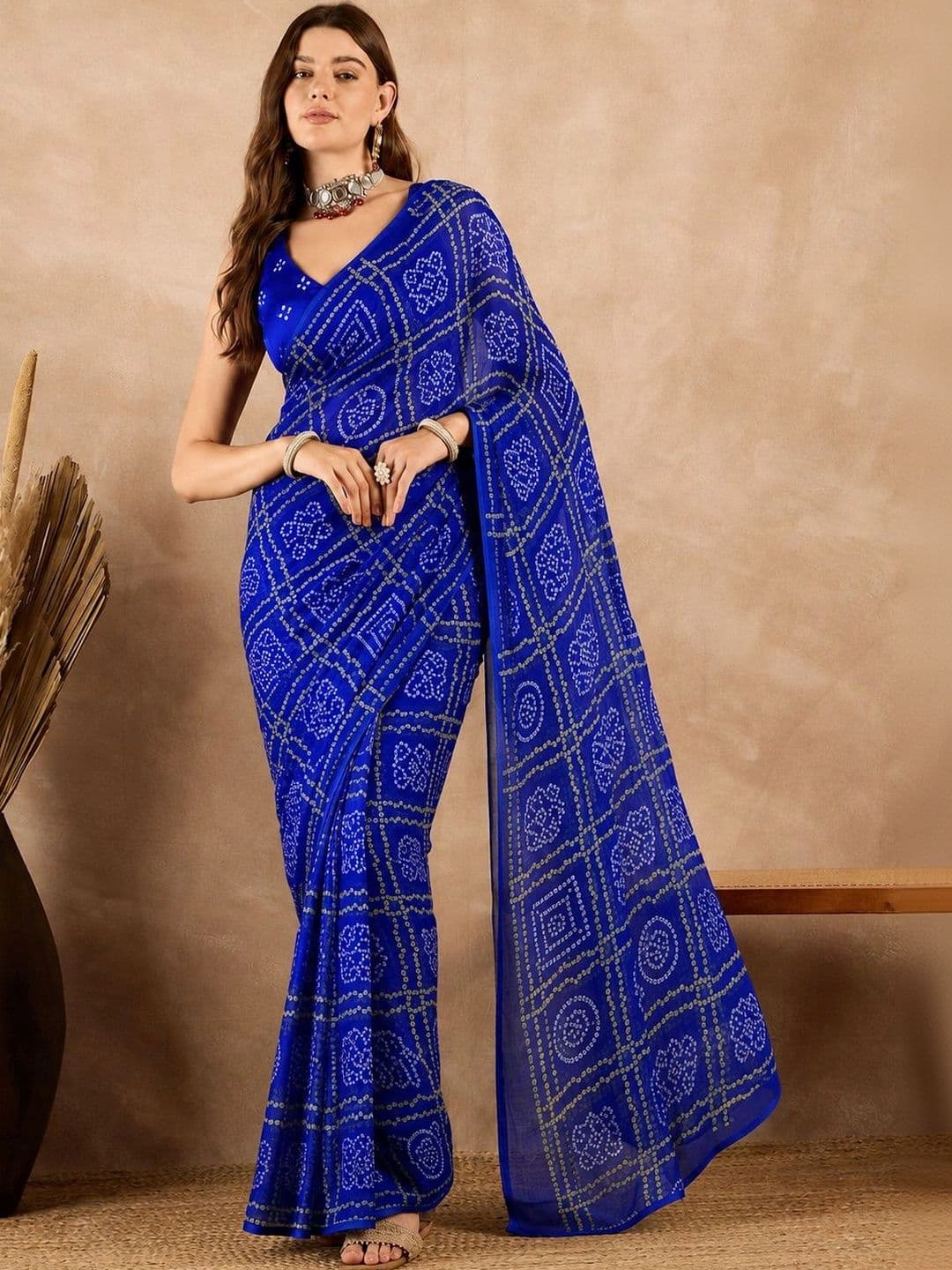 Sitanjali Bandhani Pure Georgette Saree - view 1