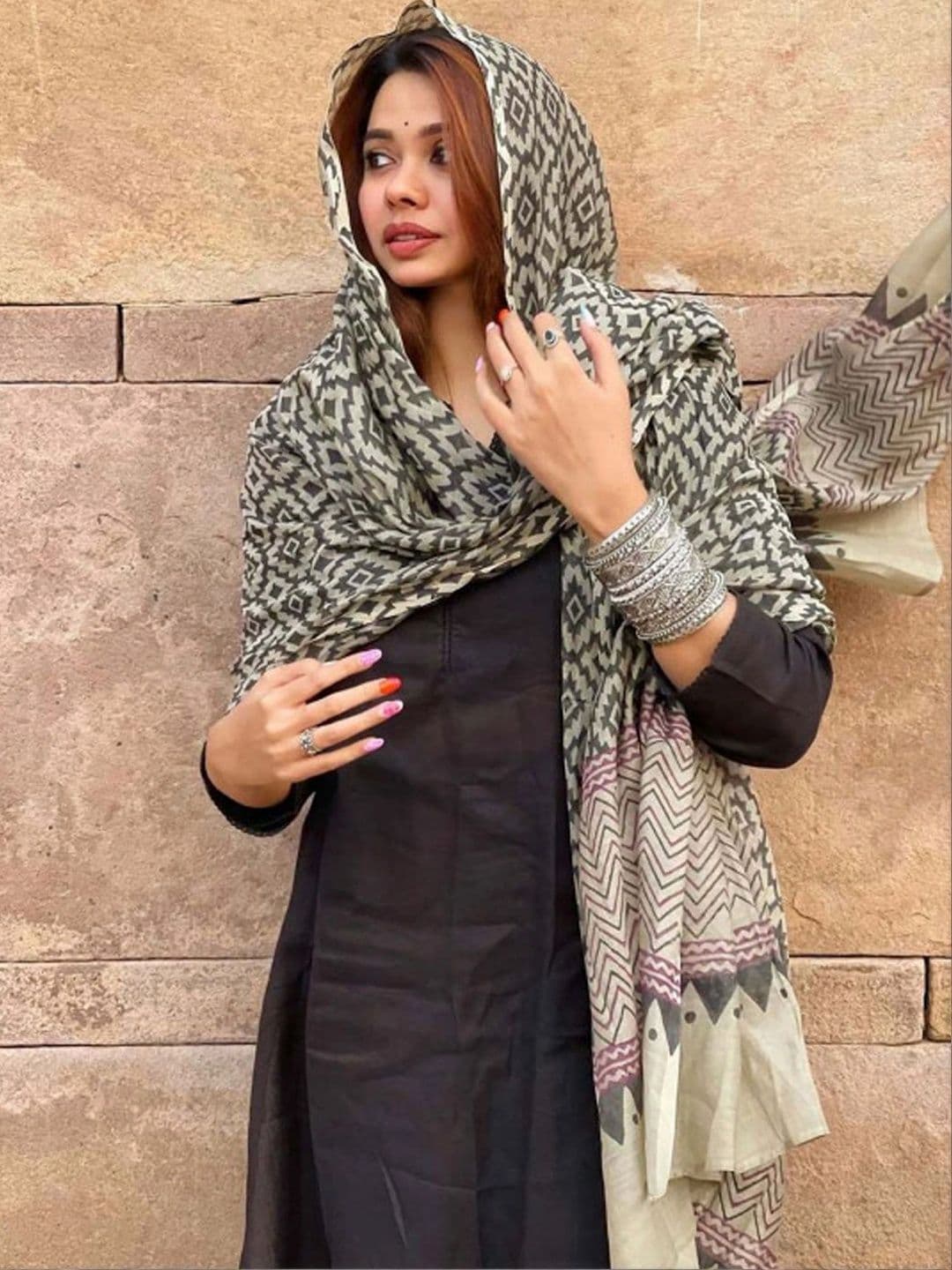 Panzora Women Ethnic Motifs Regular Kurta with Palazzos & With Dupatta thumbnail 4
