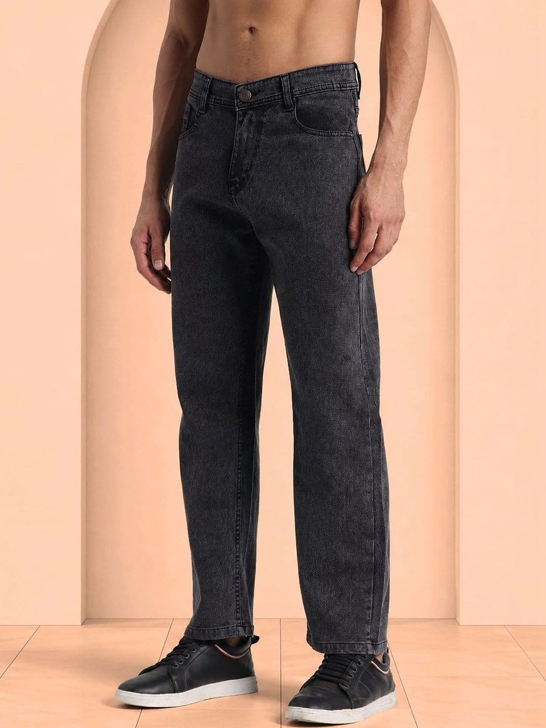 SYNZO Men Comfort Relaxed Fit Mid-Rise Jeans thumbnail 2