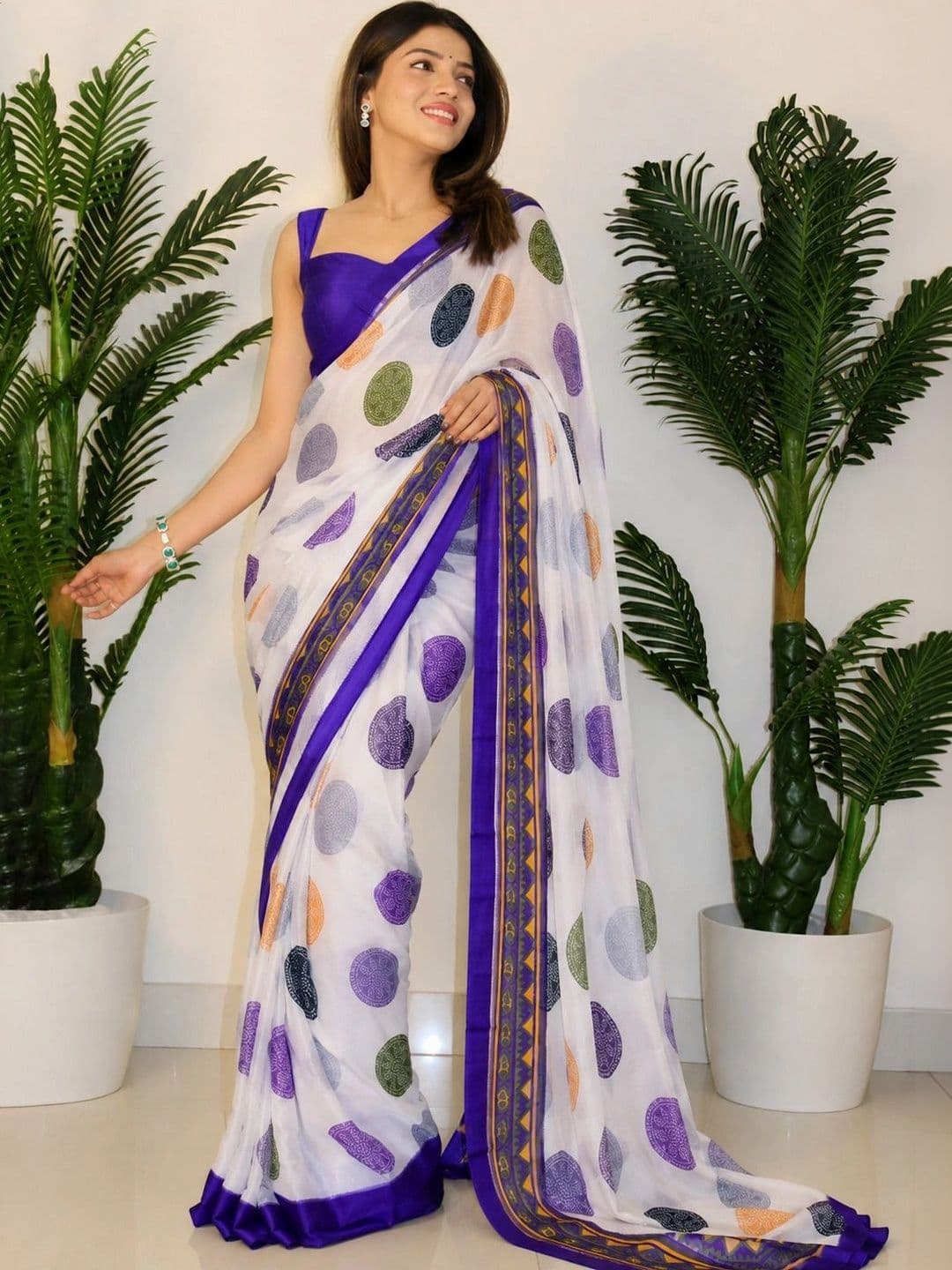 Sita Polka Dot Pure Georgette Saree thumbnail 4
