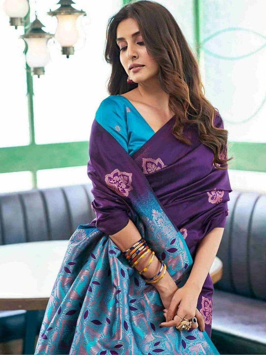 FASHIONIZO Woven Design Zari Art Silk Banarasi Saree thumbnail 2