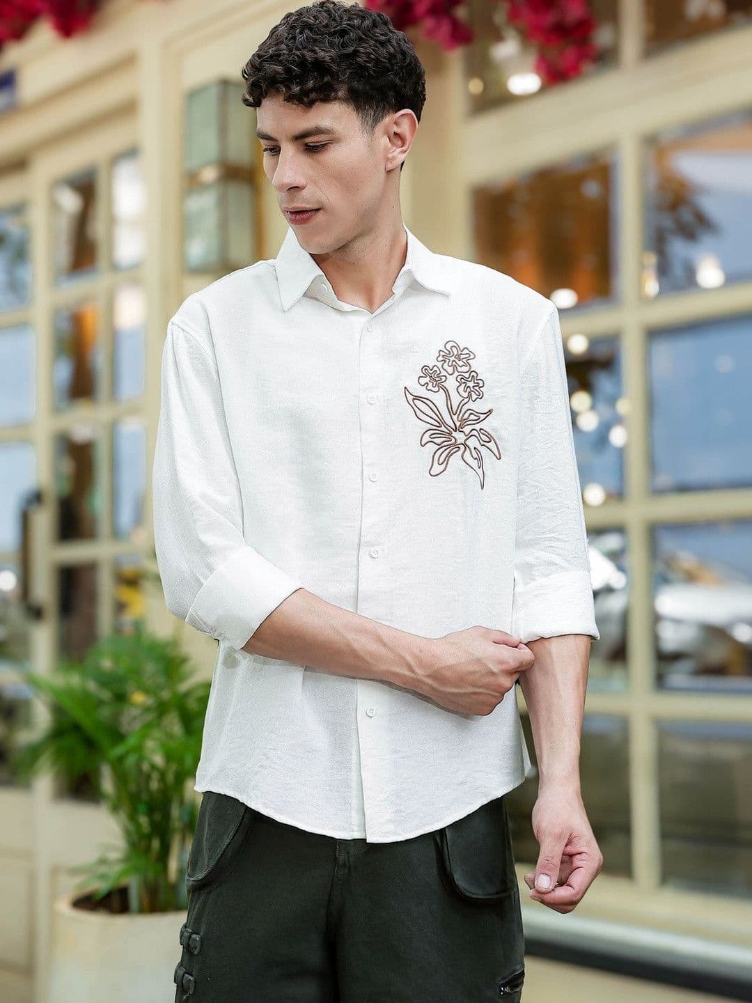 Eszett Men Floral Printed Casual Shirt thumbnail 3