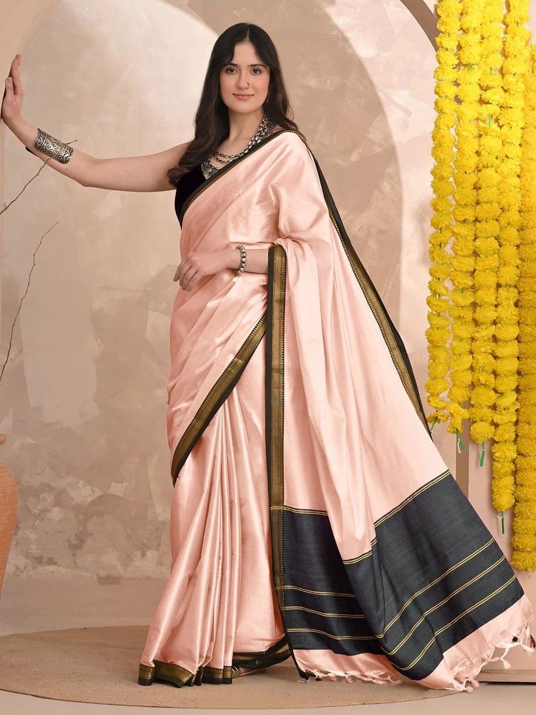 KALINI KALIN WomenI Striped Zari Designer Gadwal Saree thumbnail 4