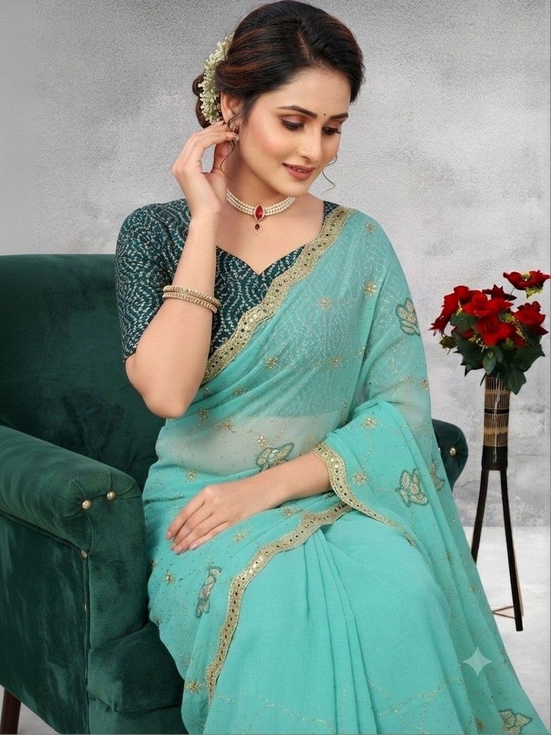 SmileyFashion Floral Poly Georgette Saree thumbnail 2