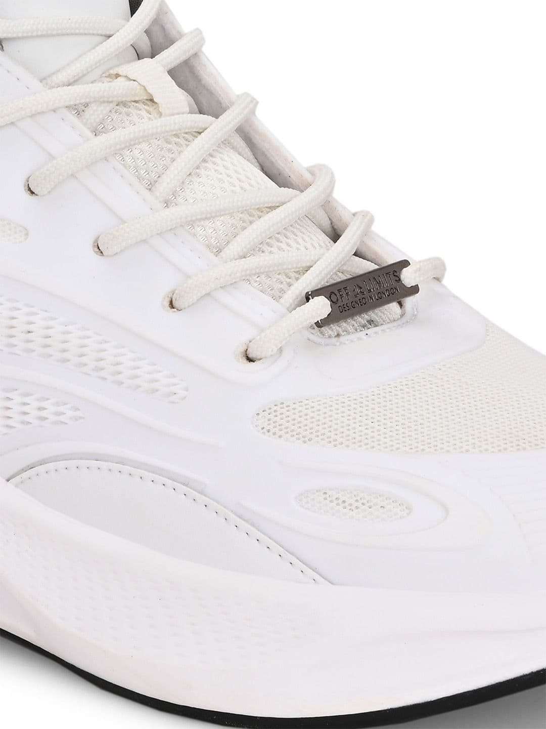 OFF LIMITS Ocm White Mesh Trekking Shoes thumbnail 3