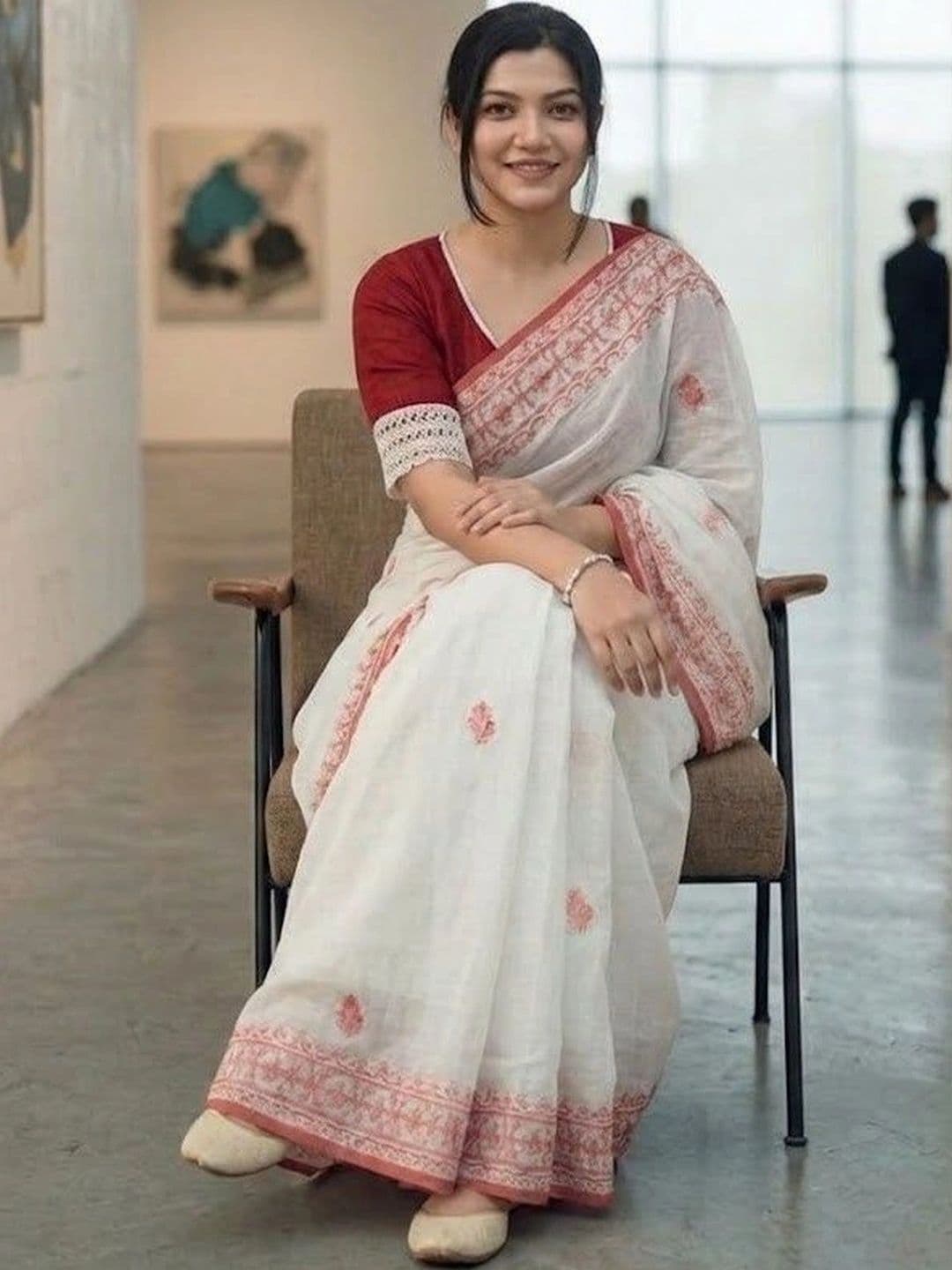 ABC ANY BUDY CLEAN Woven Design Embroidered Art Silk Banarasi Saree thumbnail 5