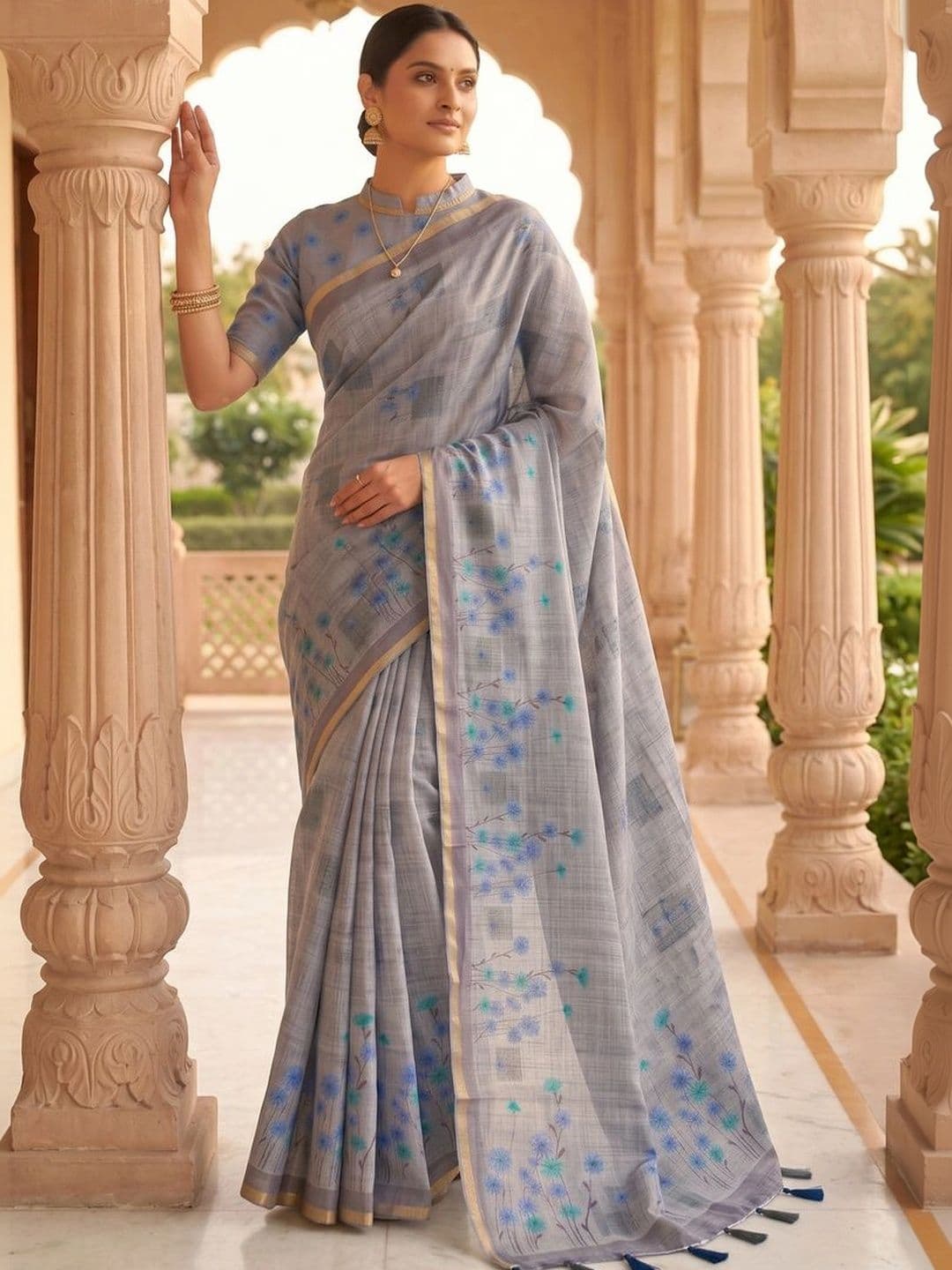 OLIVE SAGE Floral Linen Blend Tussar Saree thumbnail 4