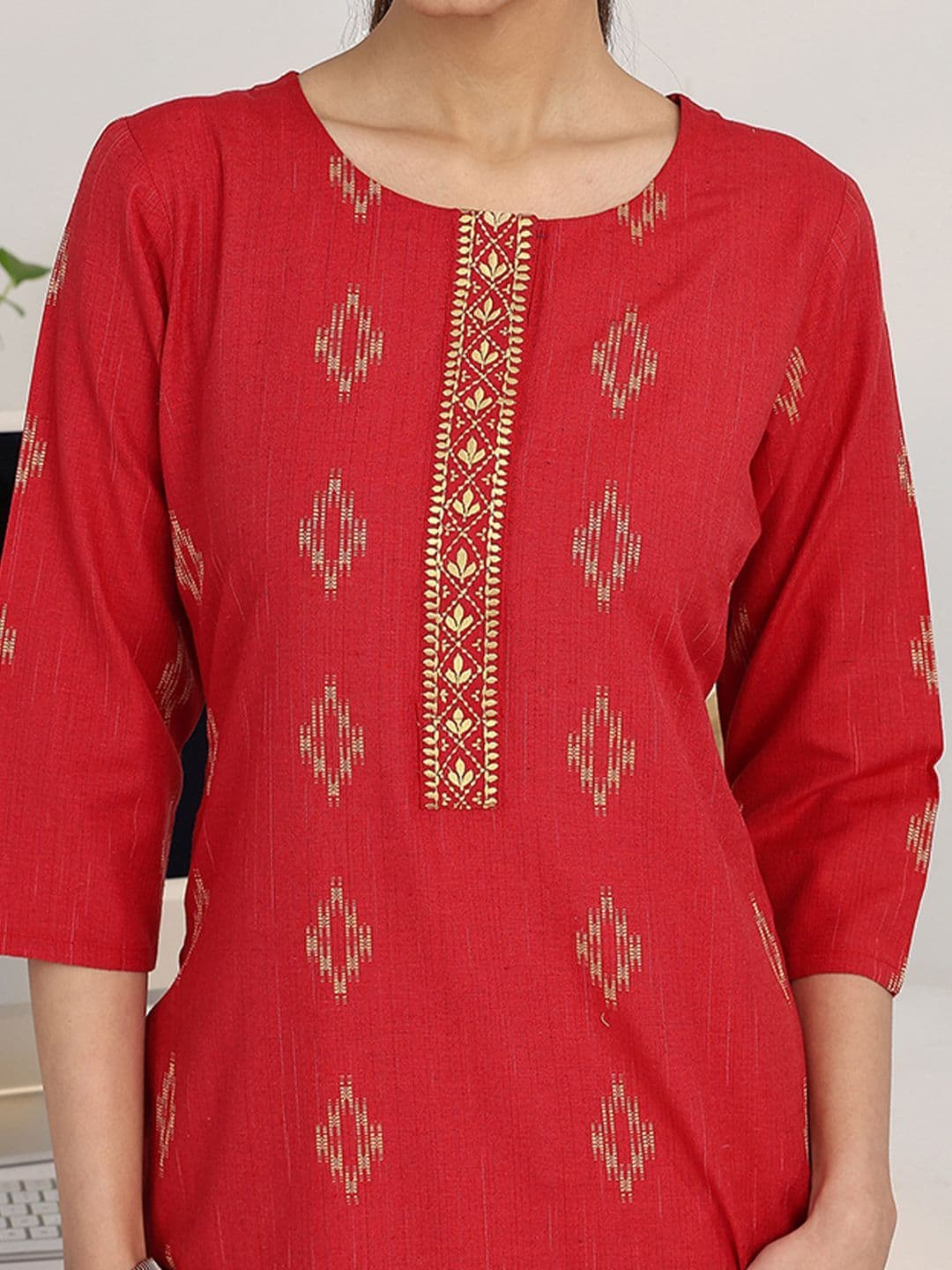 Gerua By Libas Women Ethnic Motifs Printed Regular Kurta with Trousers & With Dupatta thumbnail 7
