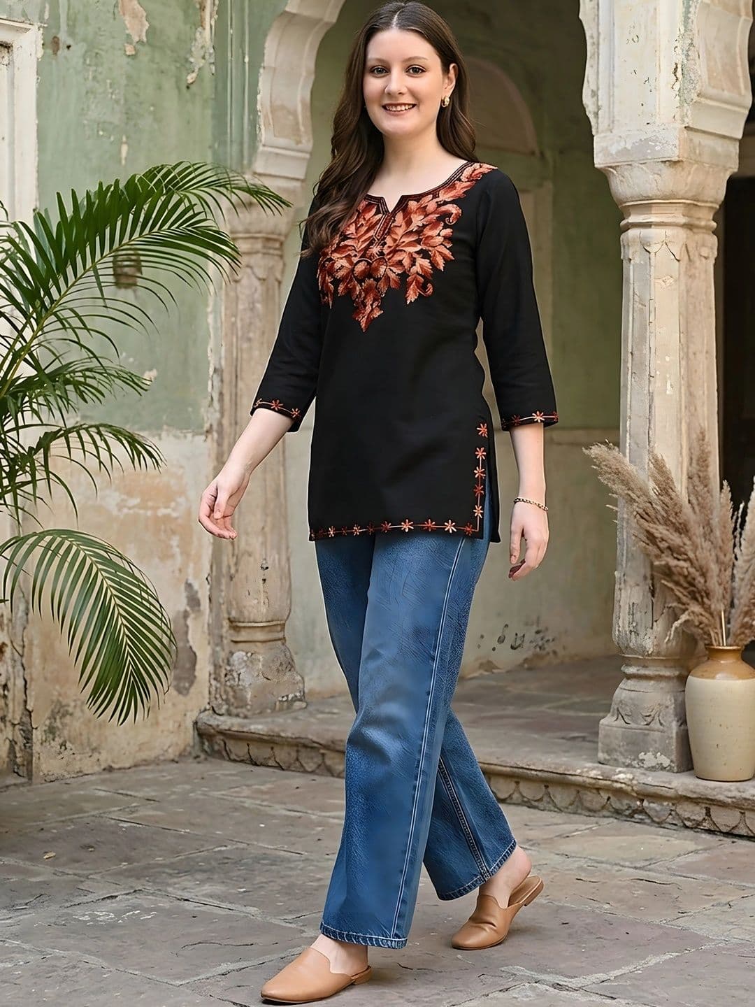 Sangria Women Ethnic Motifs Embroidered Thread Work Kurta thumbnail 5