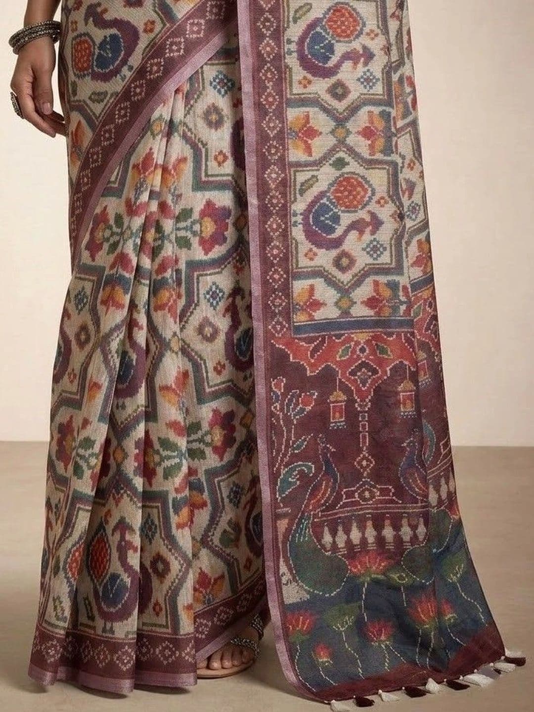 Anouk Linen Blend Patola Saree thumbnail 2