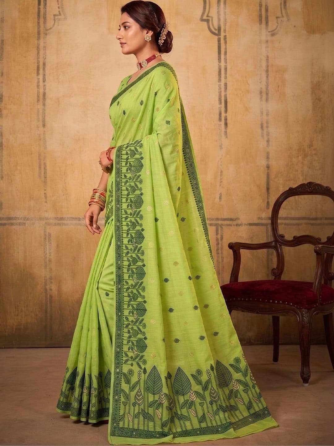 all about you Floral Zari Designer Saree thumbnail 3